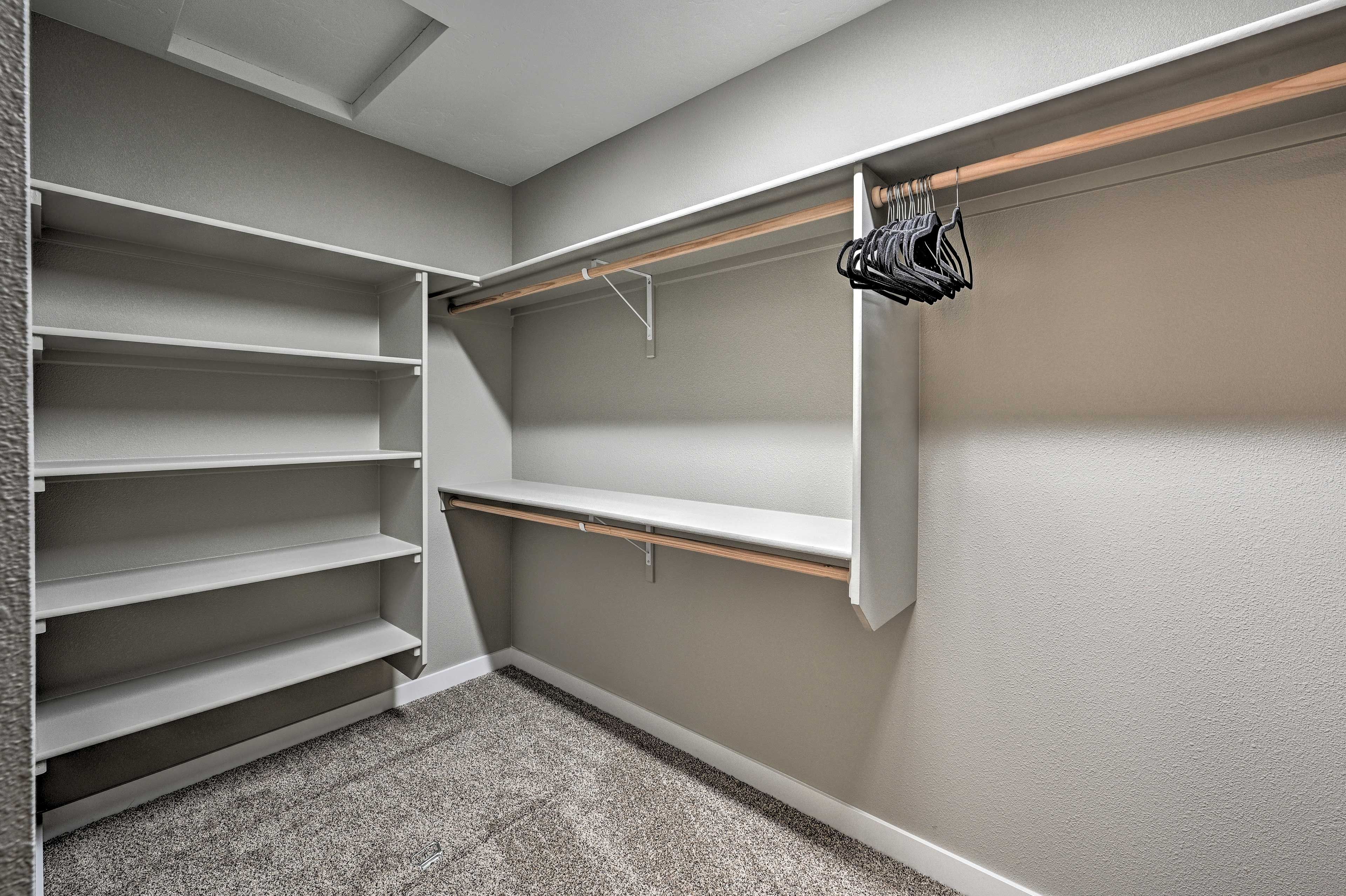 Main Bedroom | Walk-In Closet