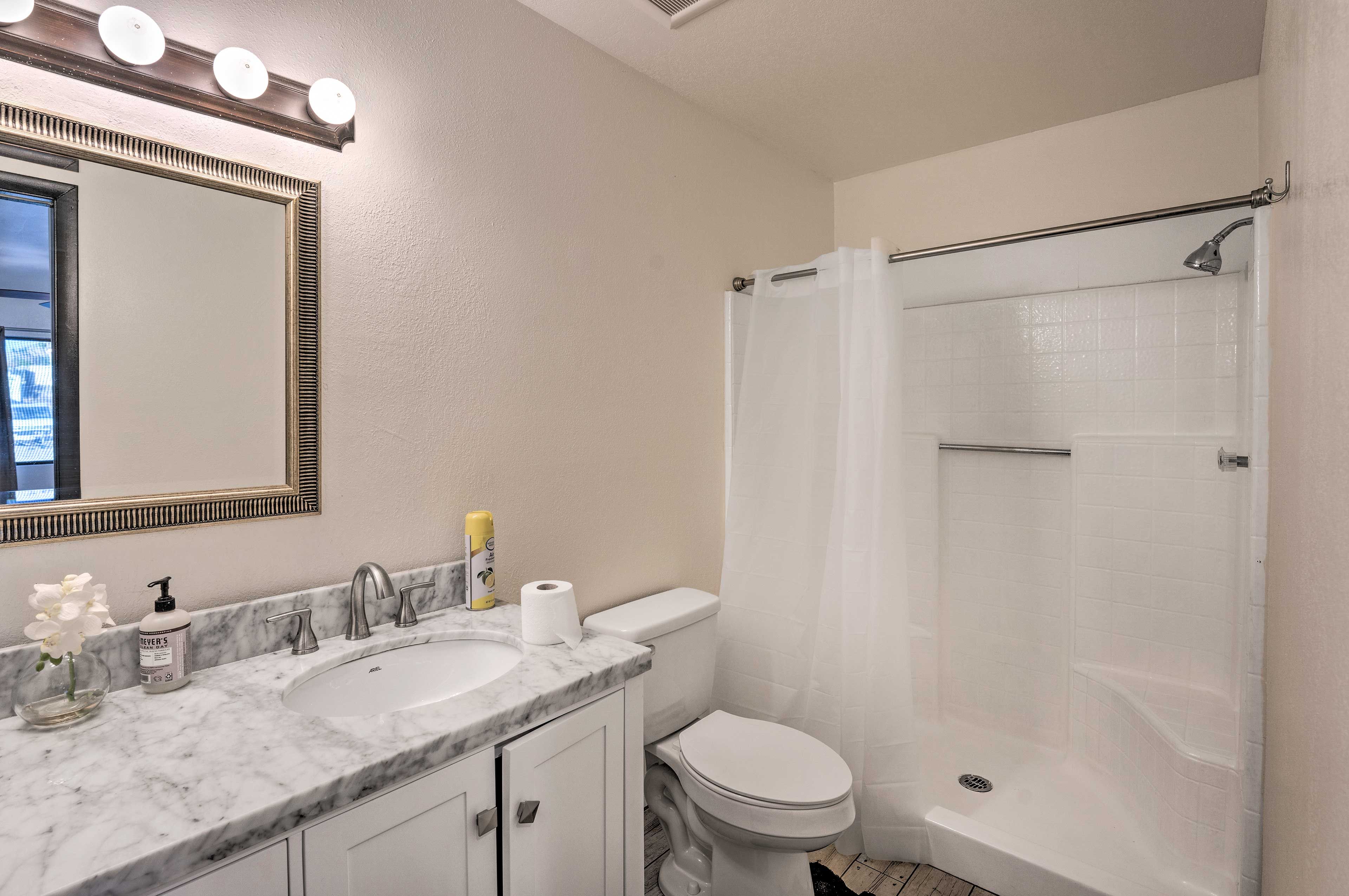 En-Suite Bathroom