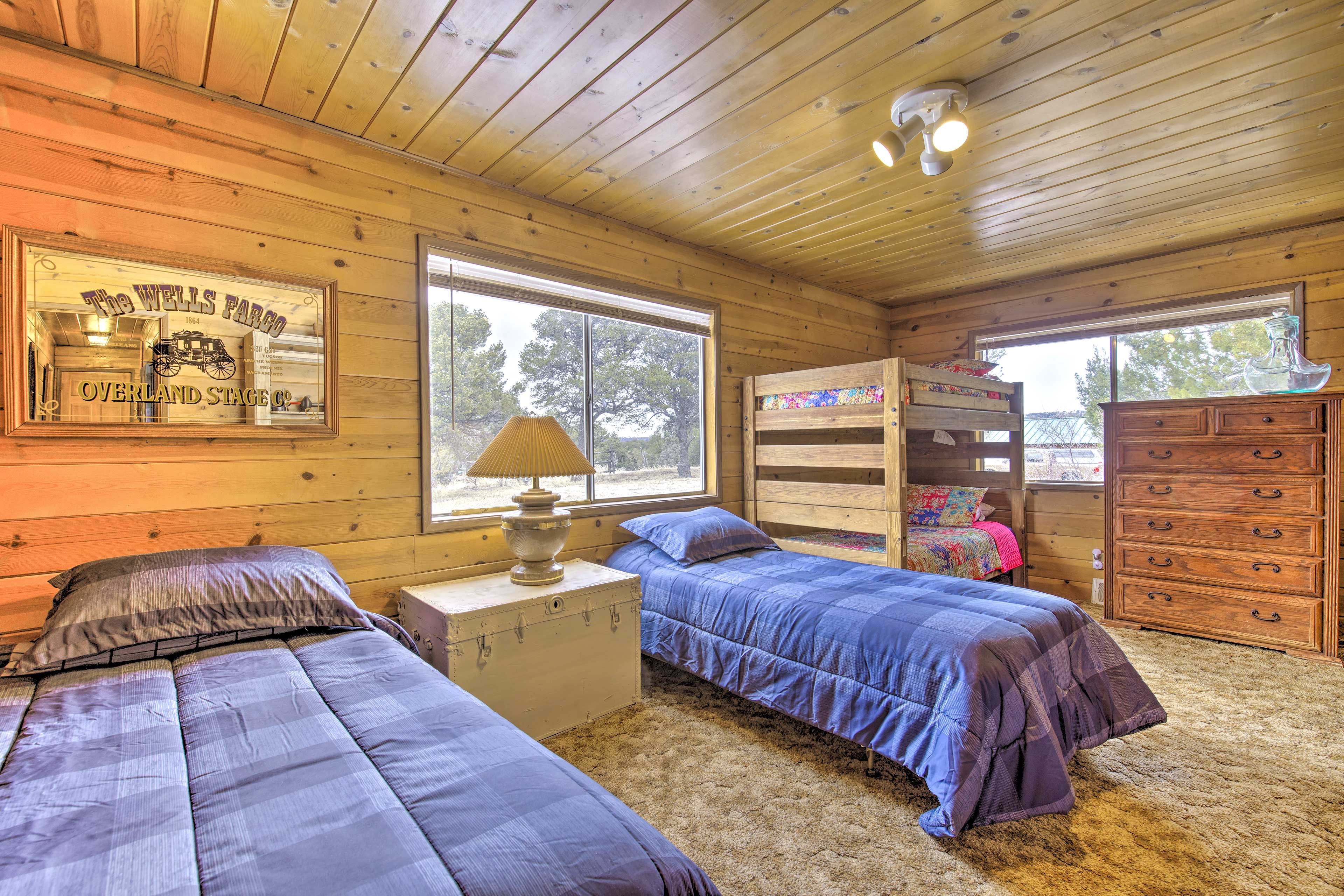 Bedroom 3 | 2 Twin Beds, Twin Bunk Bed