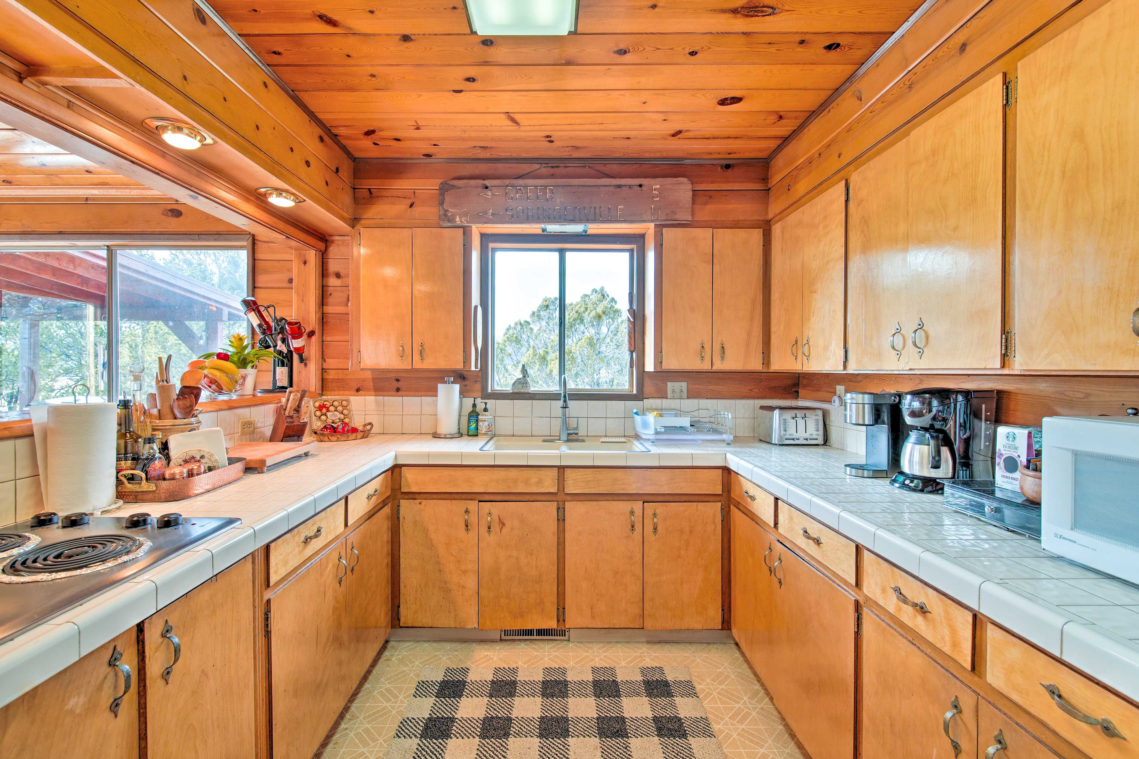 Kitchen | Well-Equipped