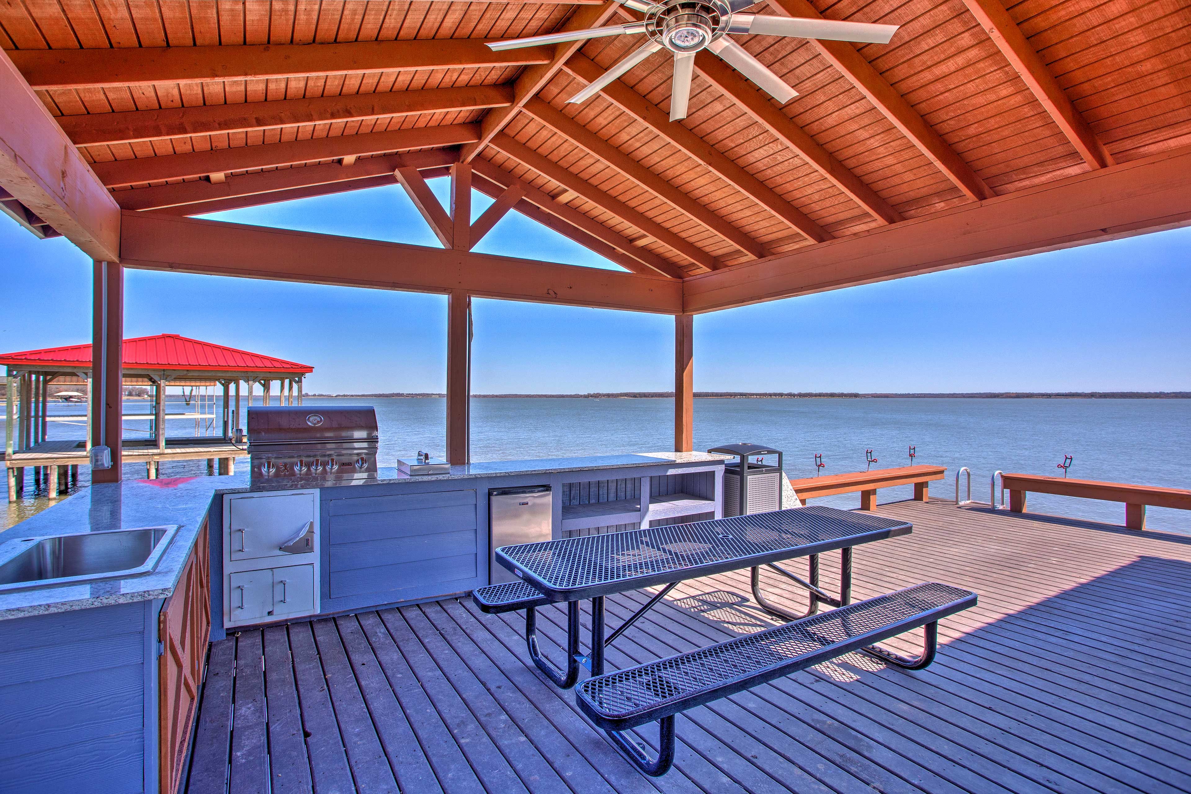 Neighborhood Amenities | Boat Dock | 6-Minute Drive