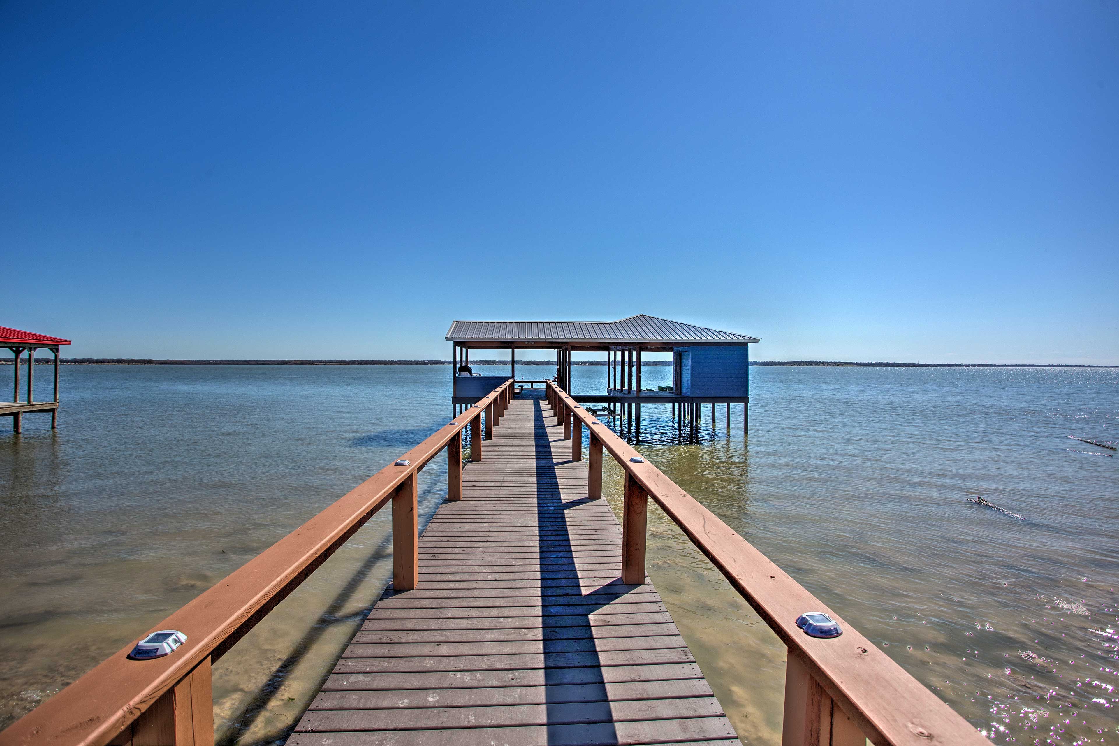 Quinlan Vacation Rental | 4BR | 3BA | 3,104 Sq Ft | Step-Free Access