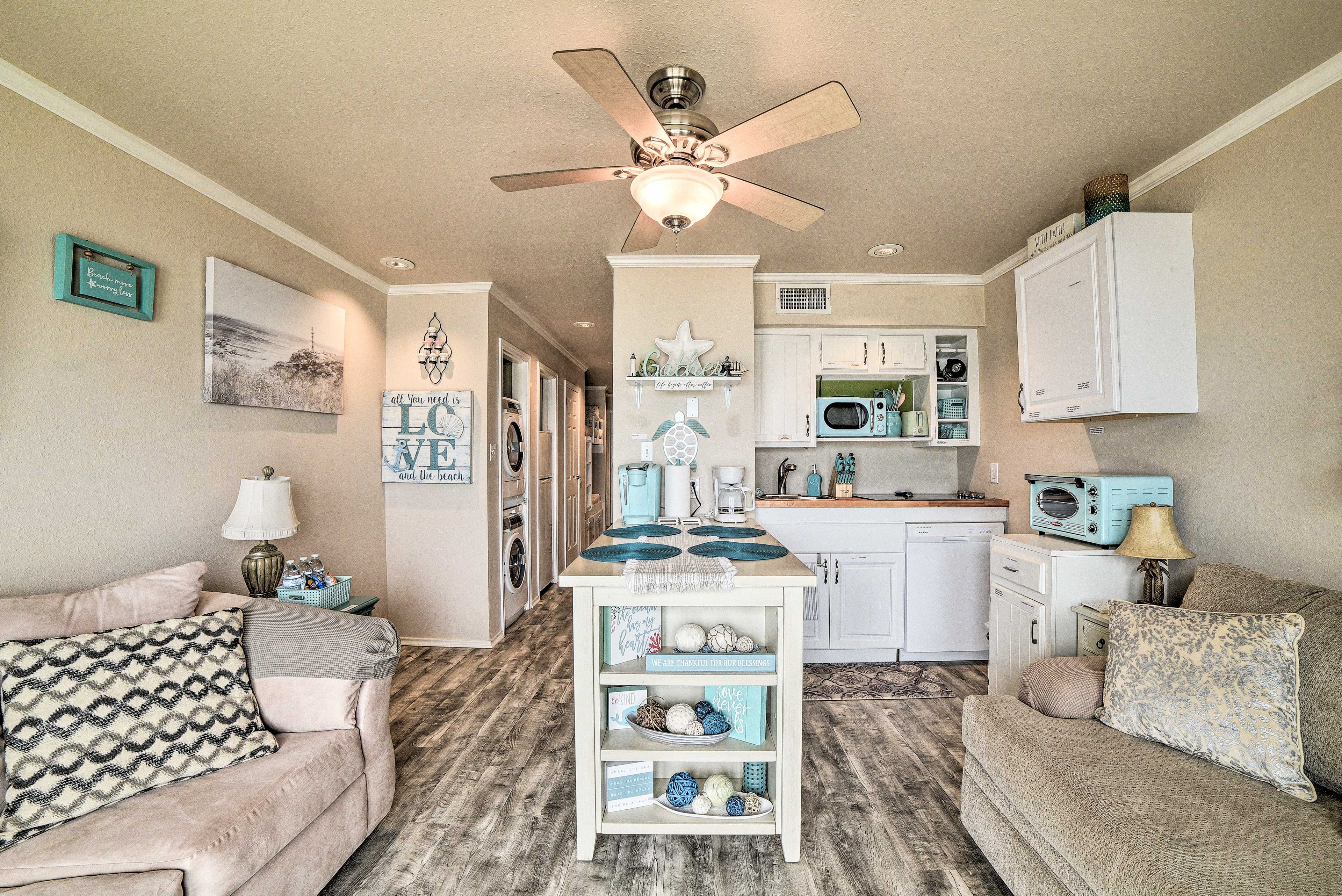 Living Area | Full Sleeper Sofa | Free WiFi | Central A/C & Heat