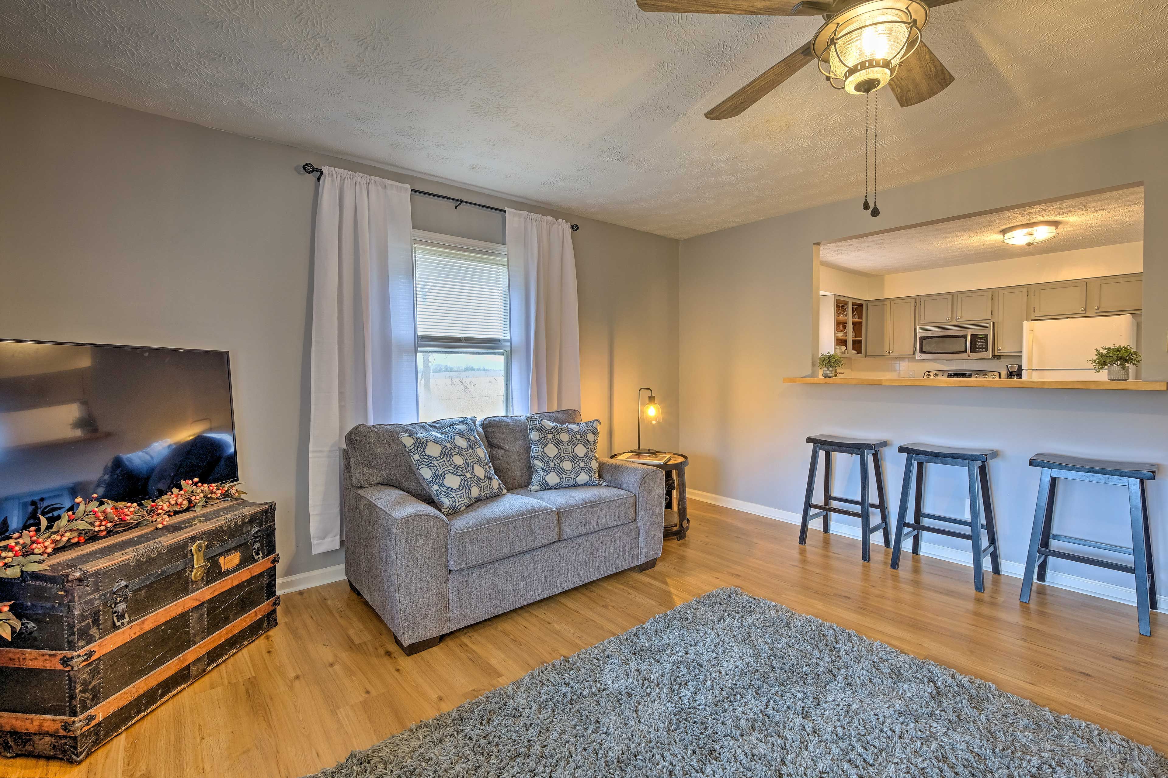 Living Room | Smart TV