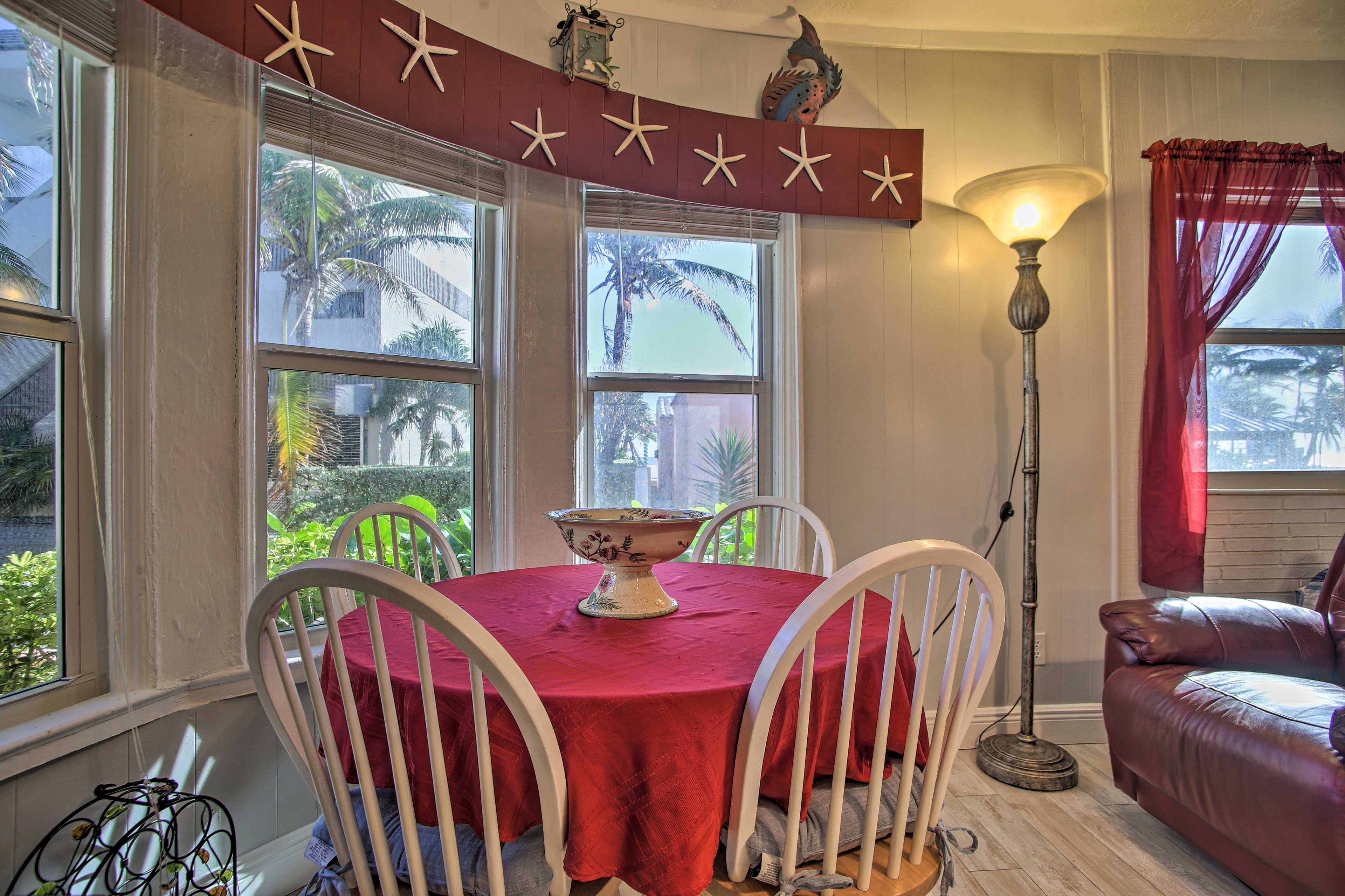 Ground Floor Unit | Central Heat & A/C | Free WiFi