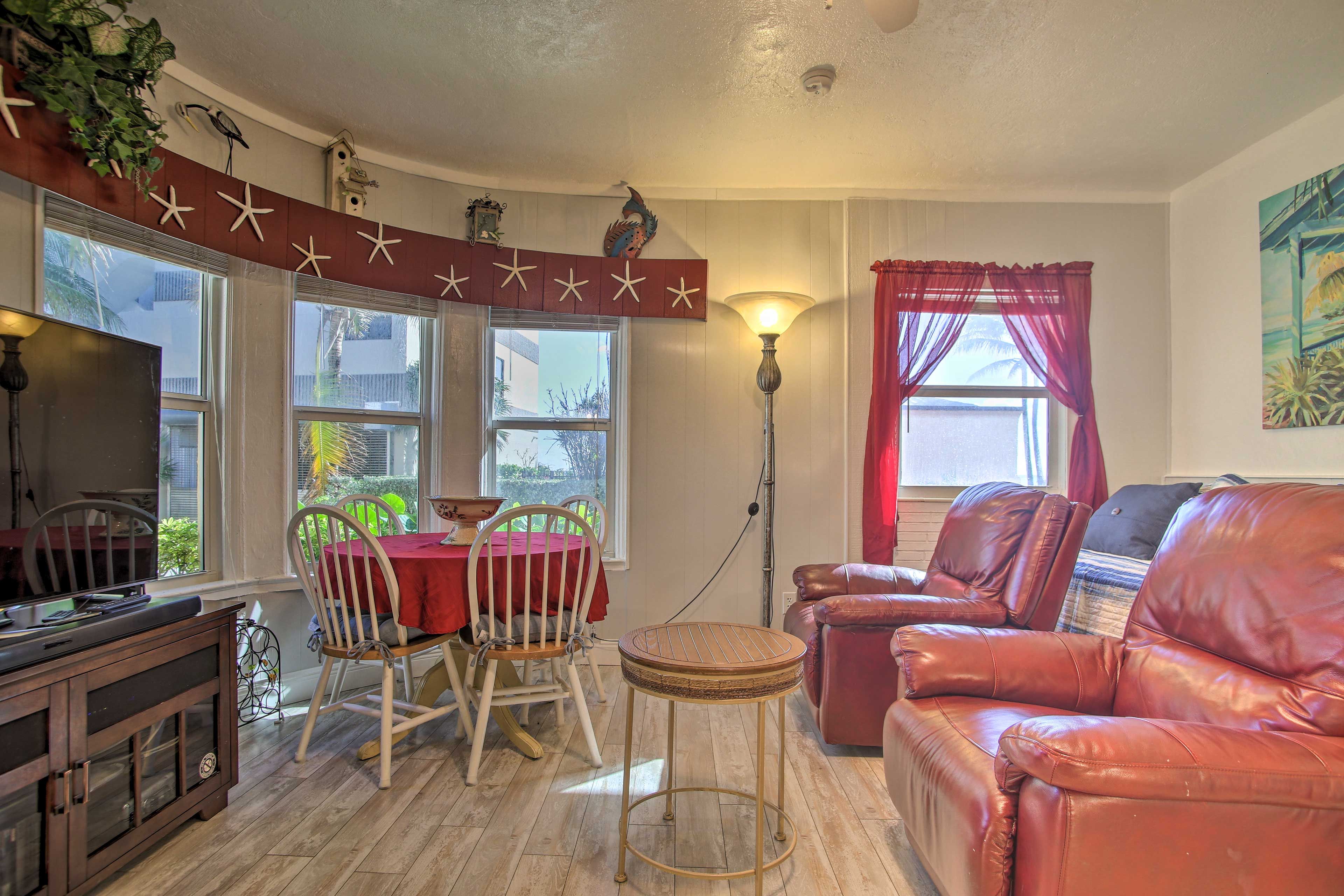 Main Living Space | Smart TV | Step-Free Access