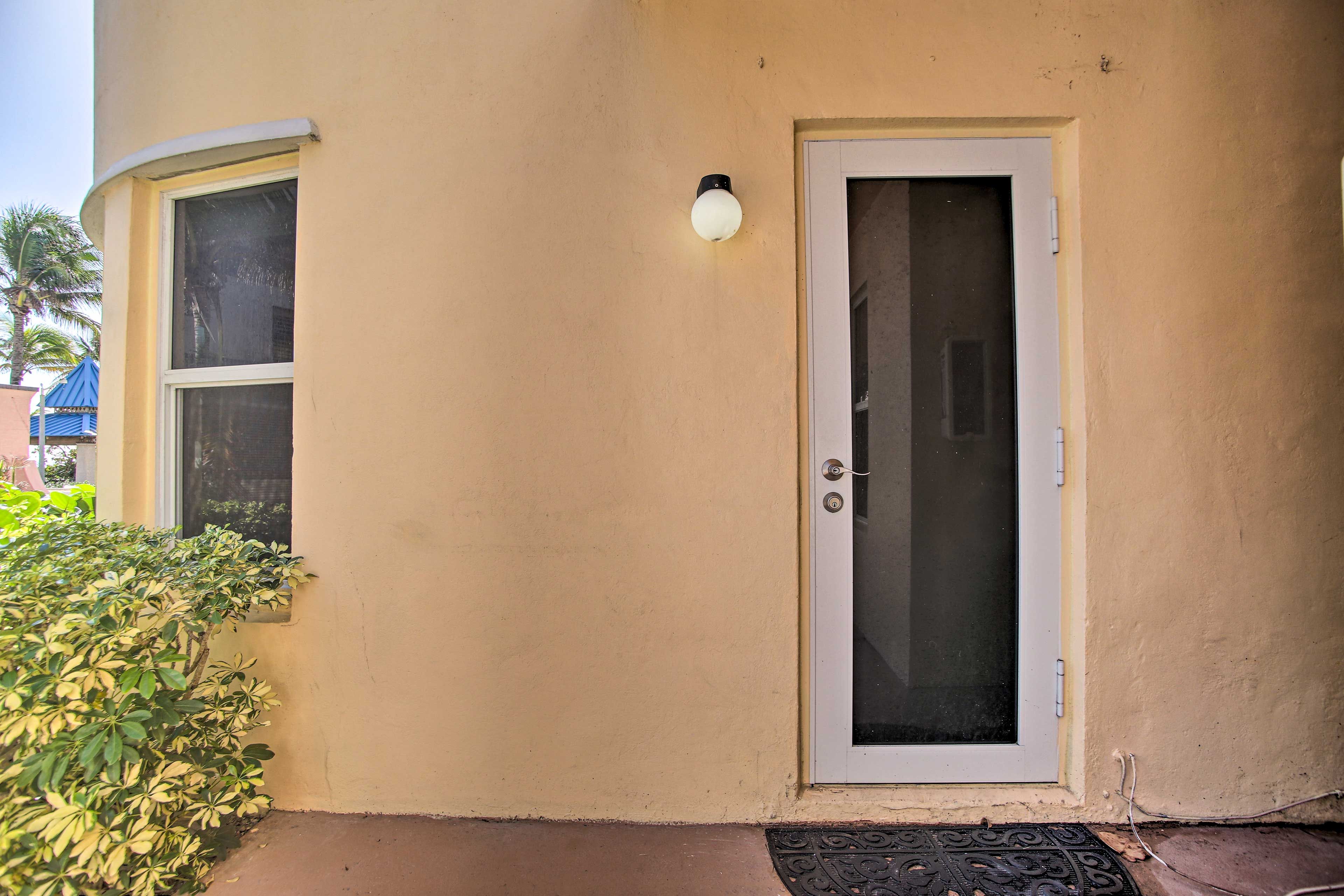Unit Exterior | Small Step to Access Unit