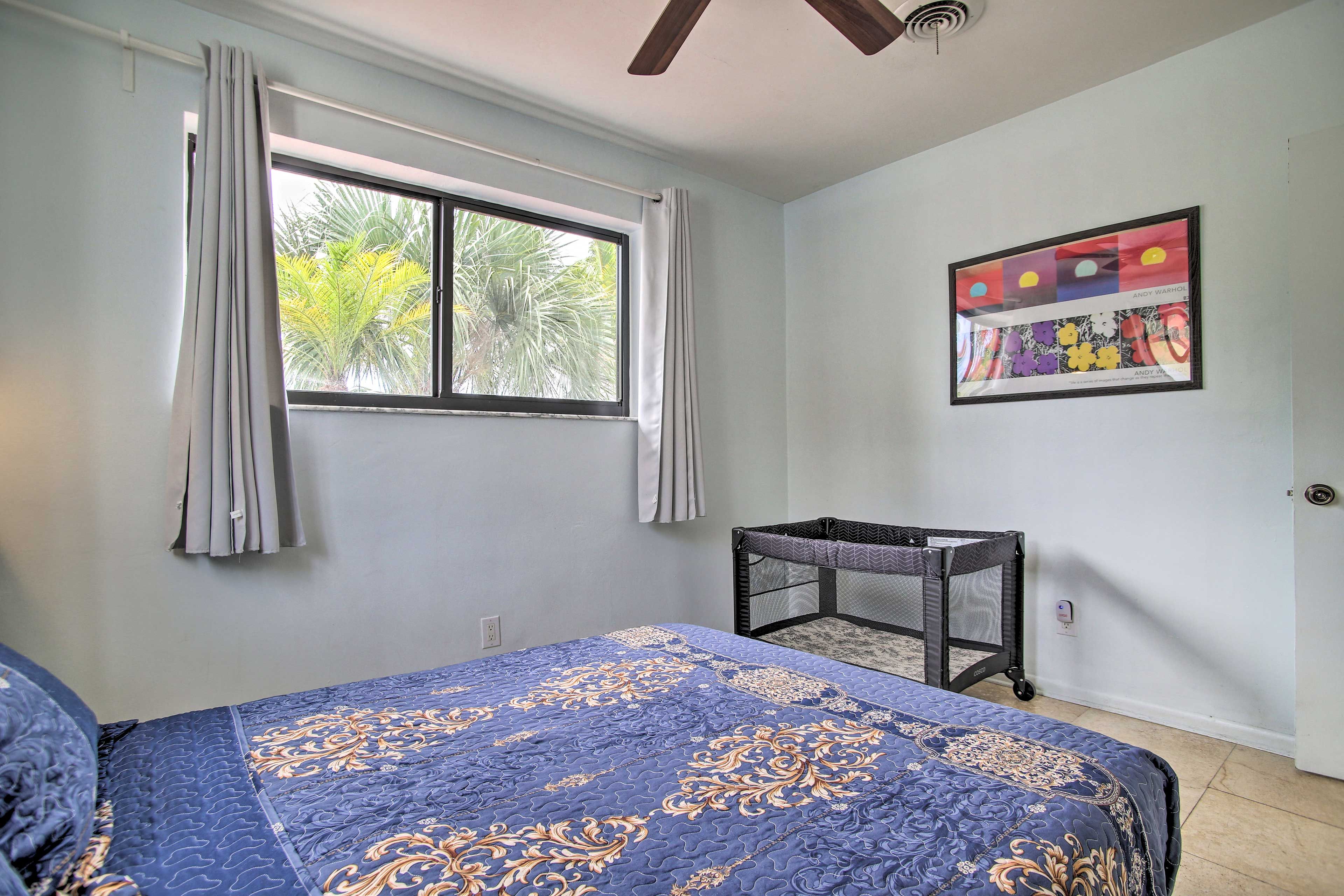 Bedroom 1 | Full Bed