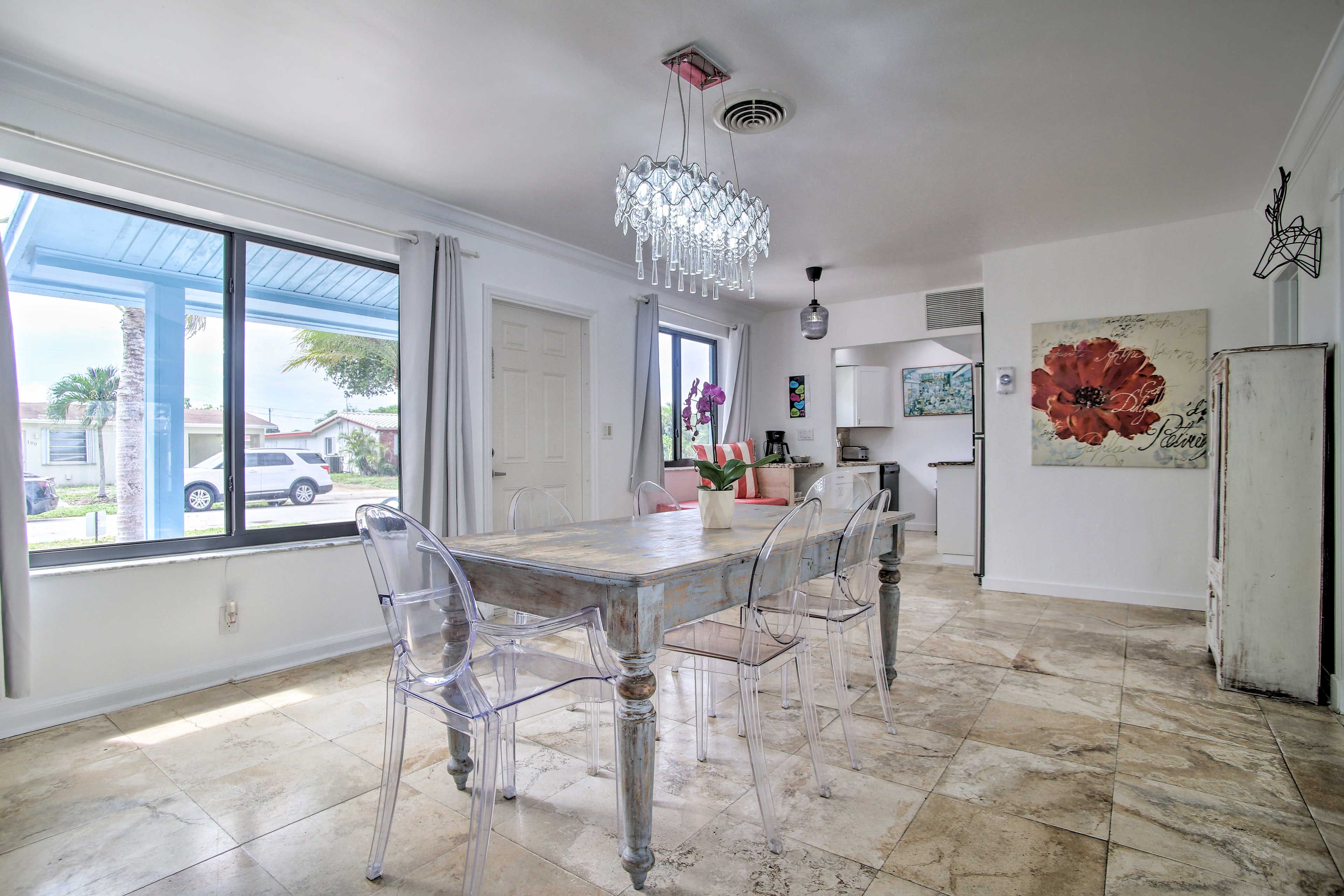 Dining Room | Dishware & Flatware