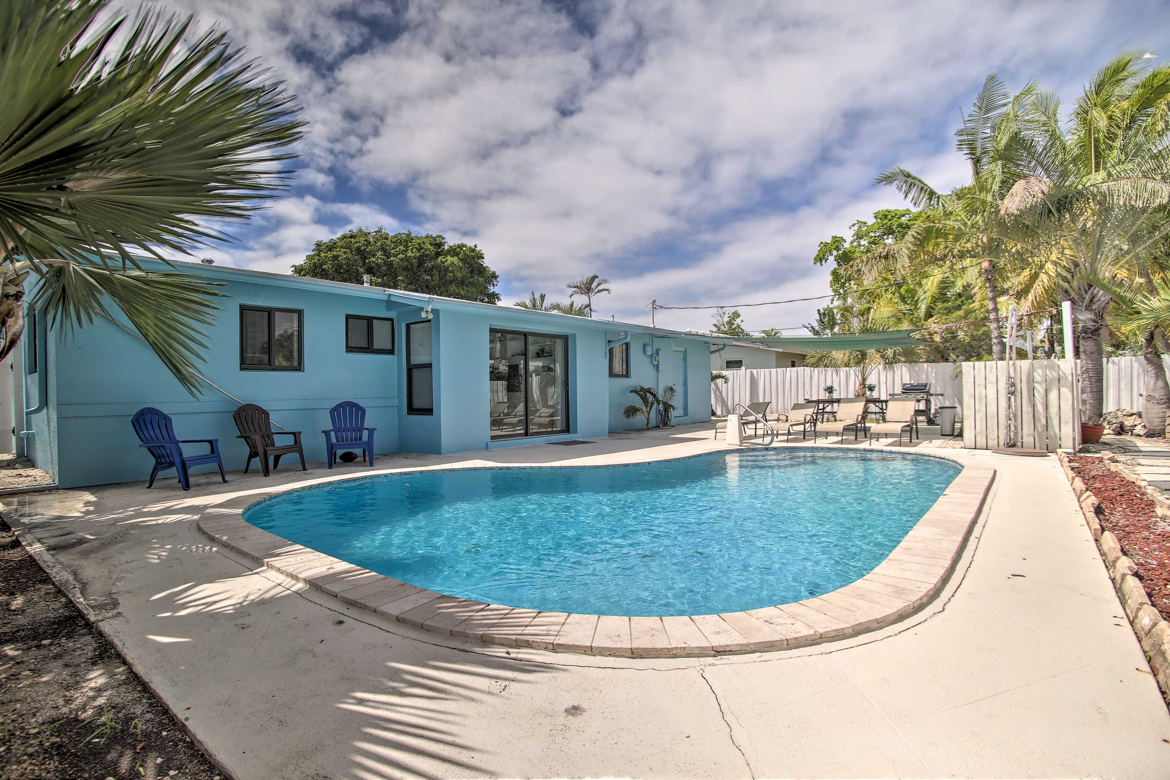 Deerfield Vacation Rental | 3BR | 2BA | 1,290 Sq Ft | Step-Free Access