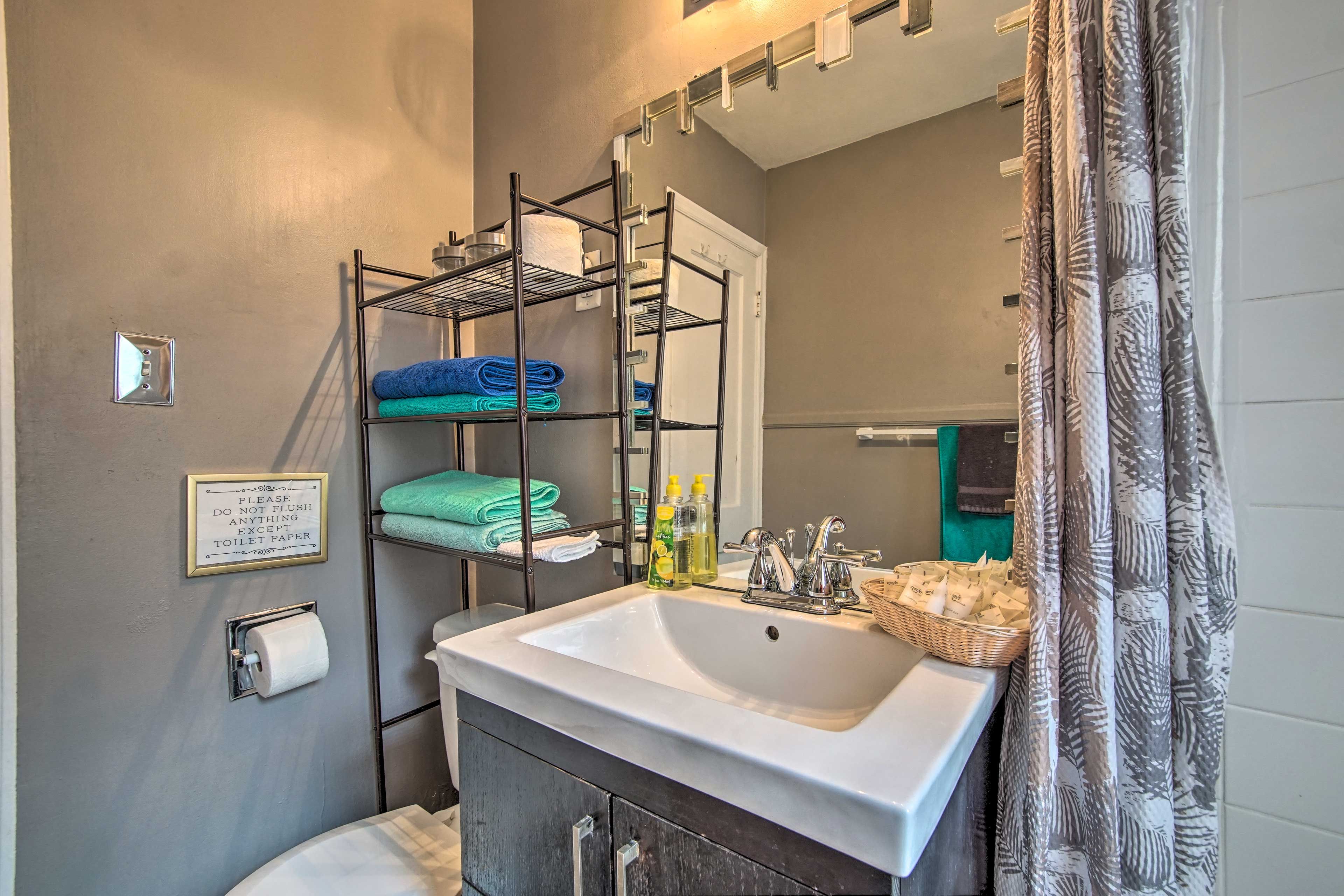 Full Bathroom