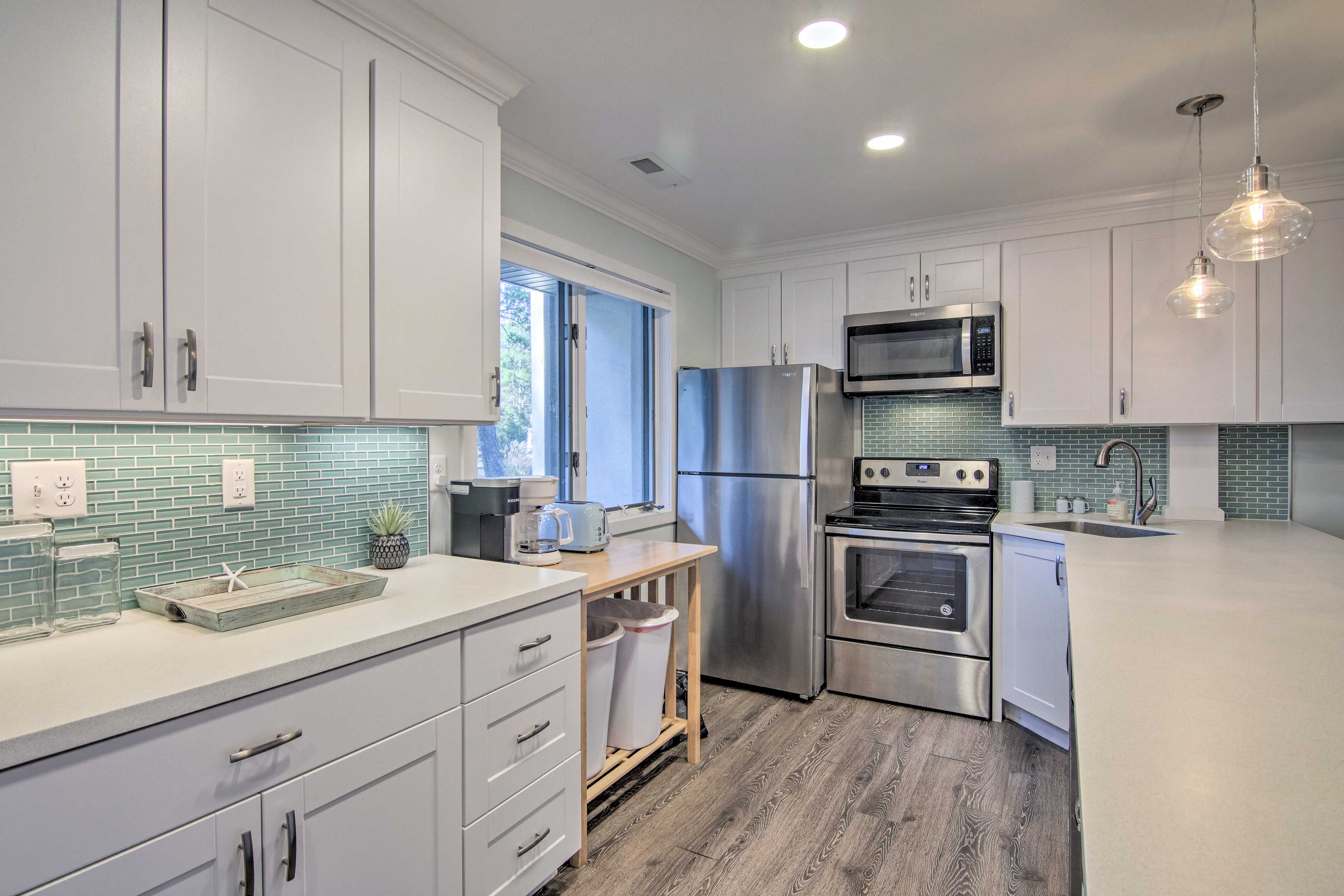 Fully Equipped Kitchen | Cooking Basics | Complimentary Spices