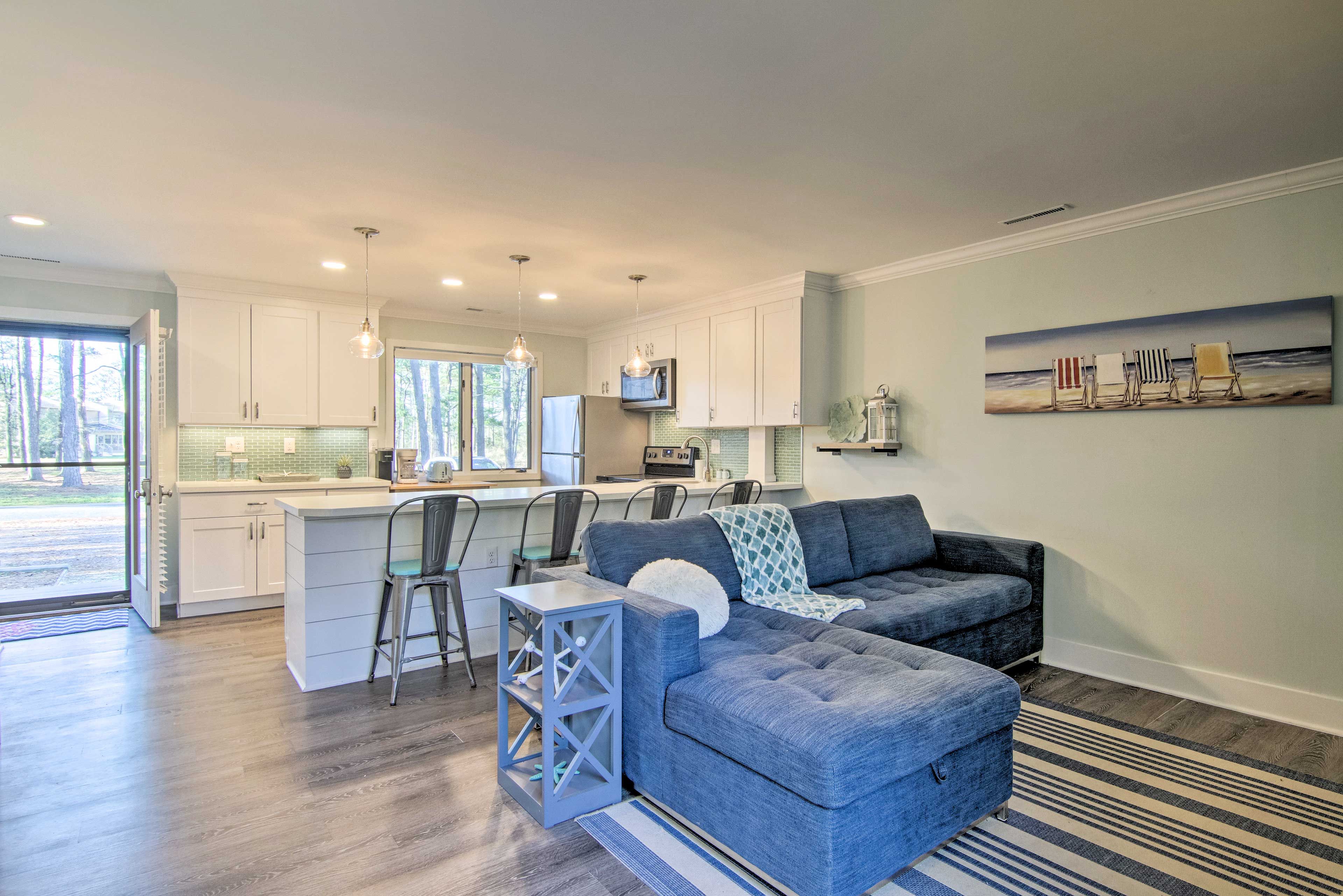 Main Living Space | Sleeper Sofa