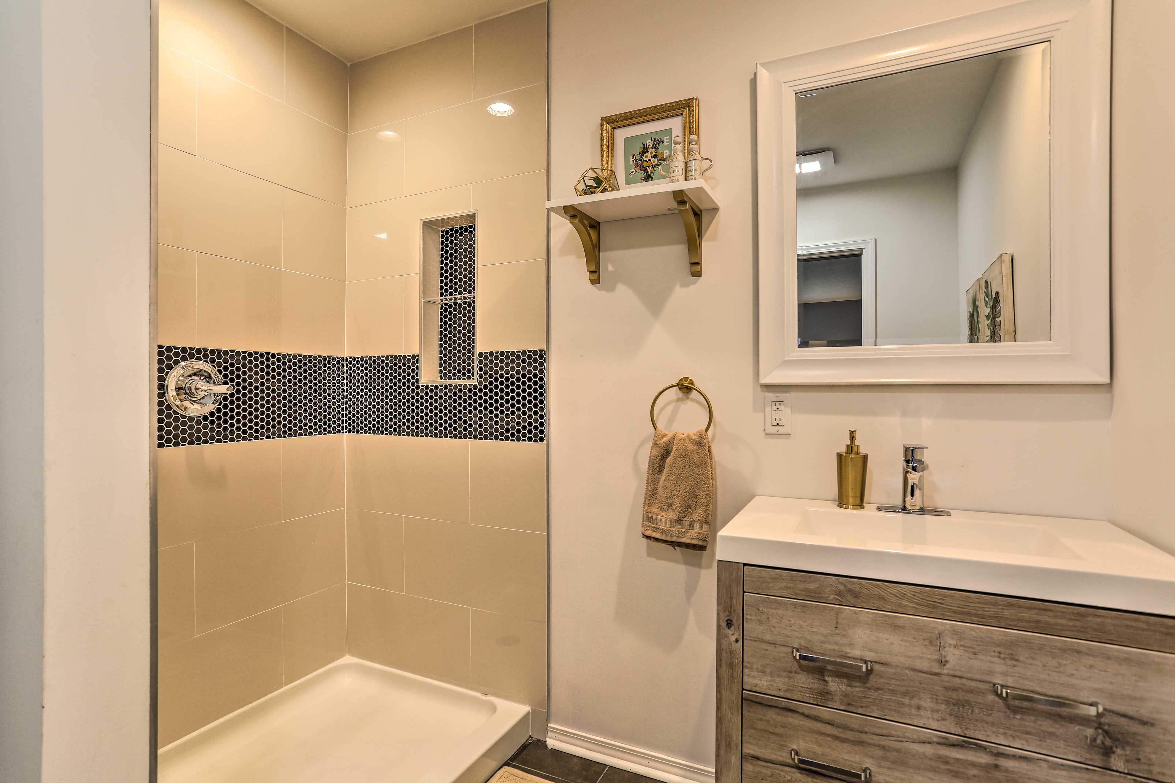 En-Suite Bathroom | Hair Dryer