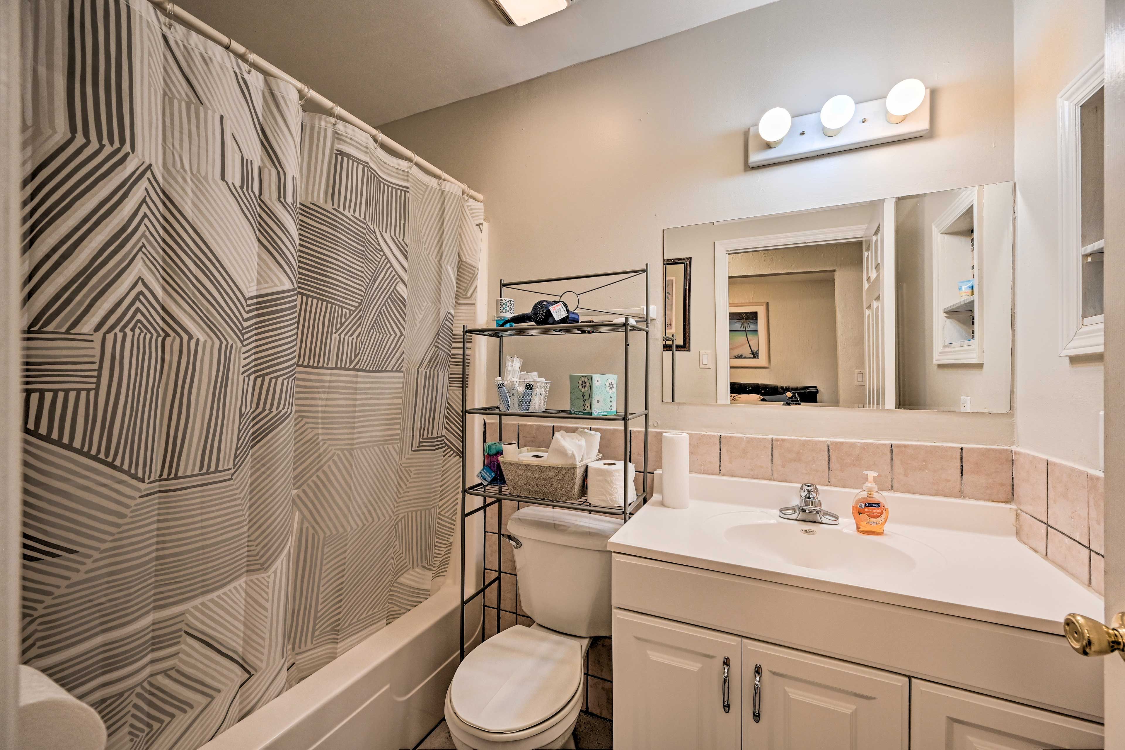 Full Bathroom