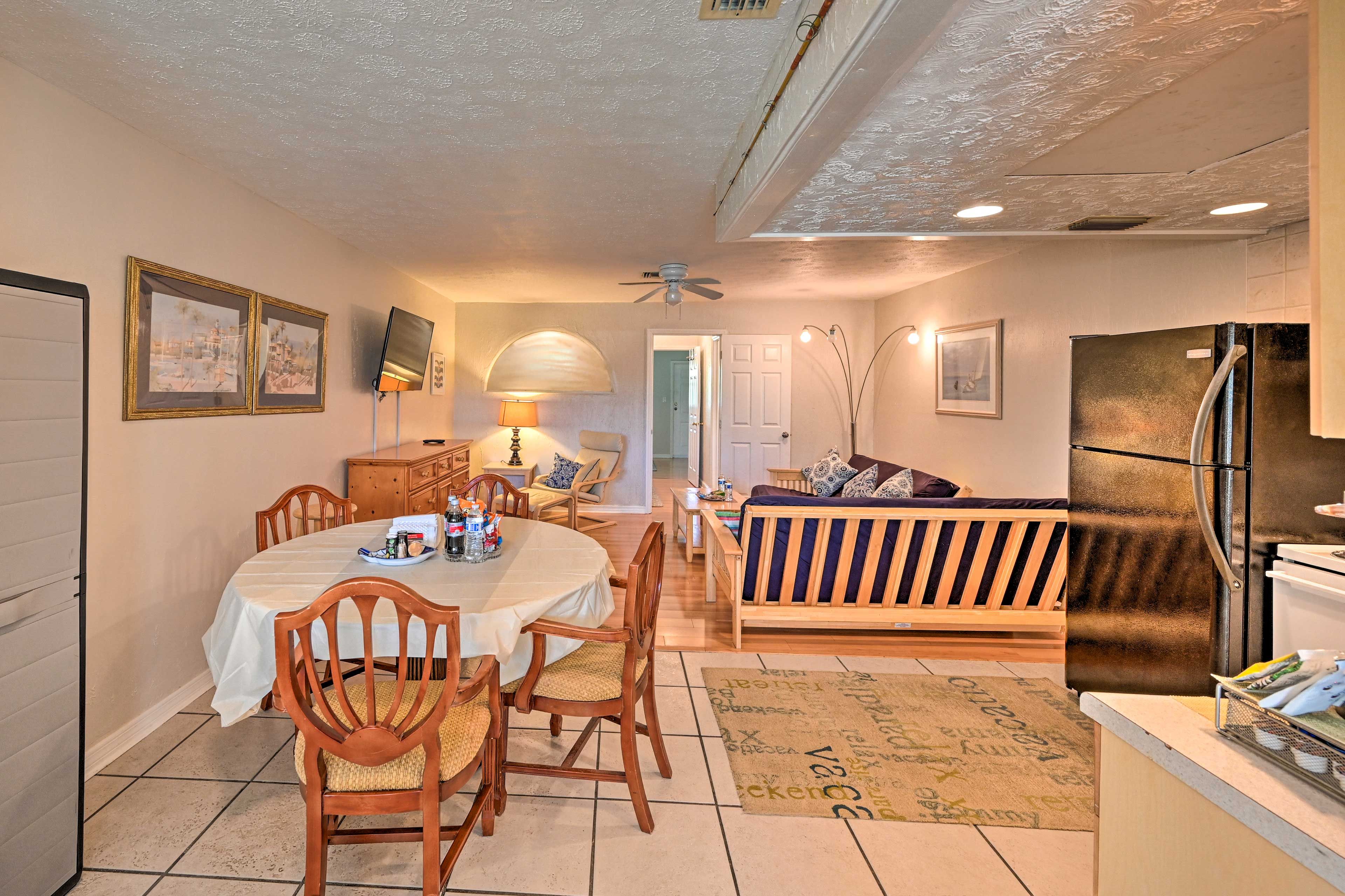 Well-Equipped Kitchen