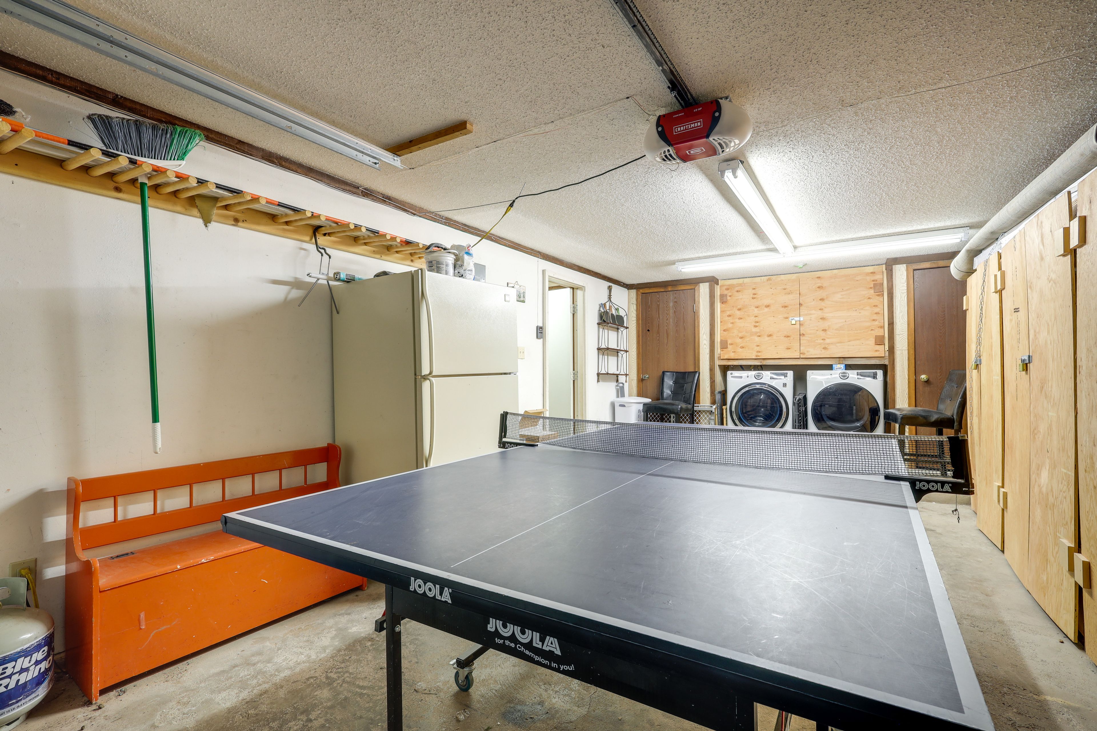 Garage Game Room | Ping Pong Table