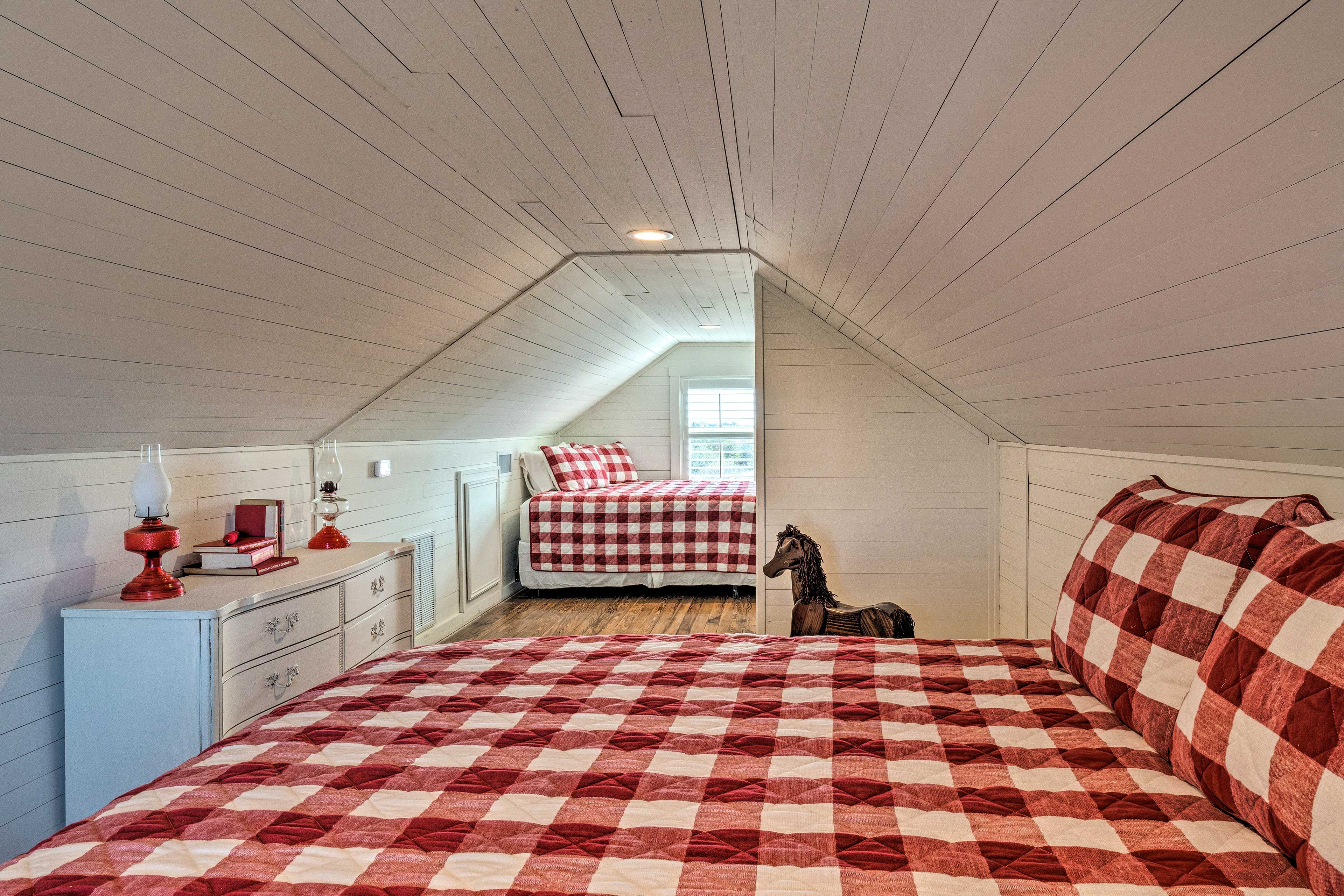 Bedroom 3 | Upstairs