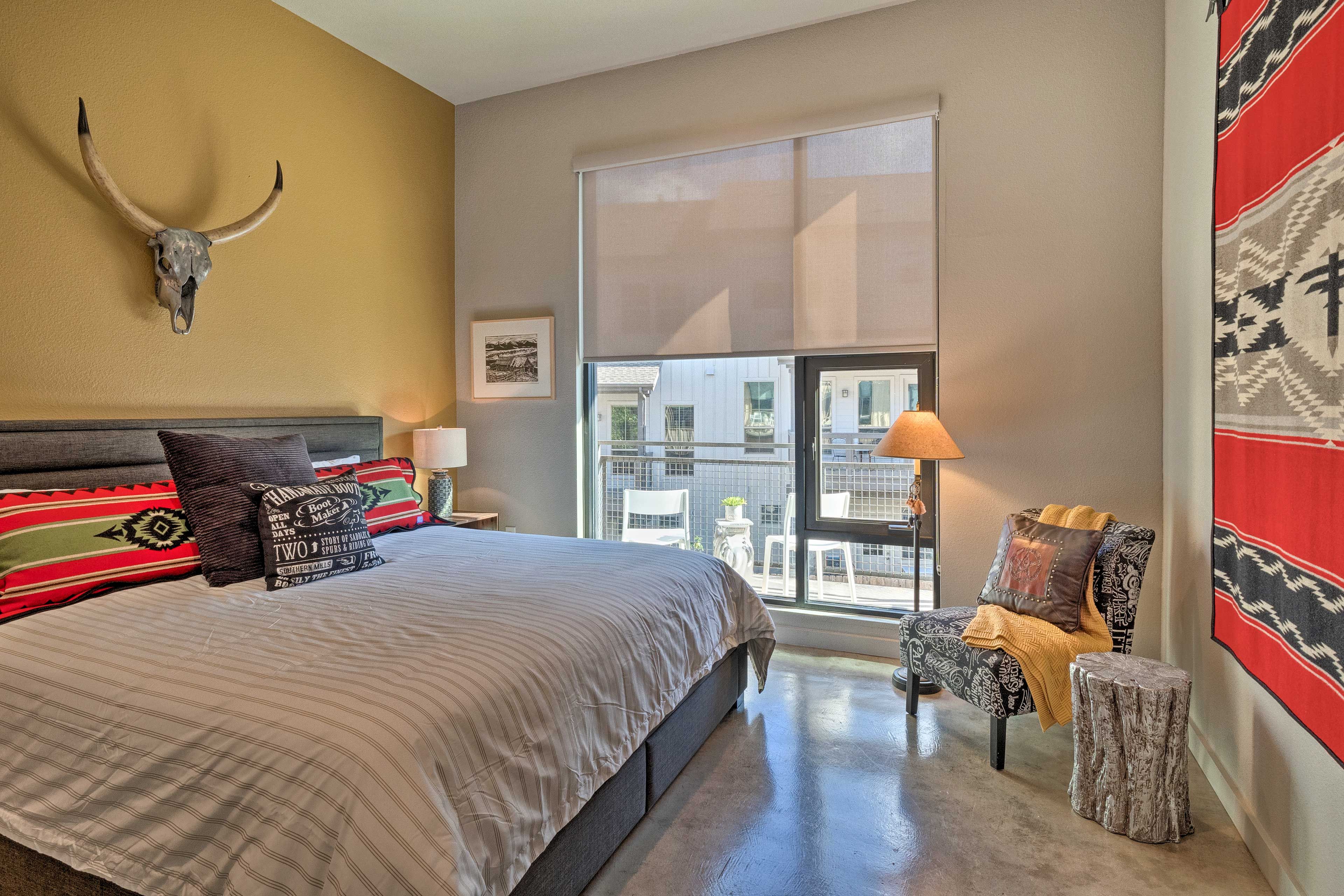 Bedroom 2 | King Bed
