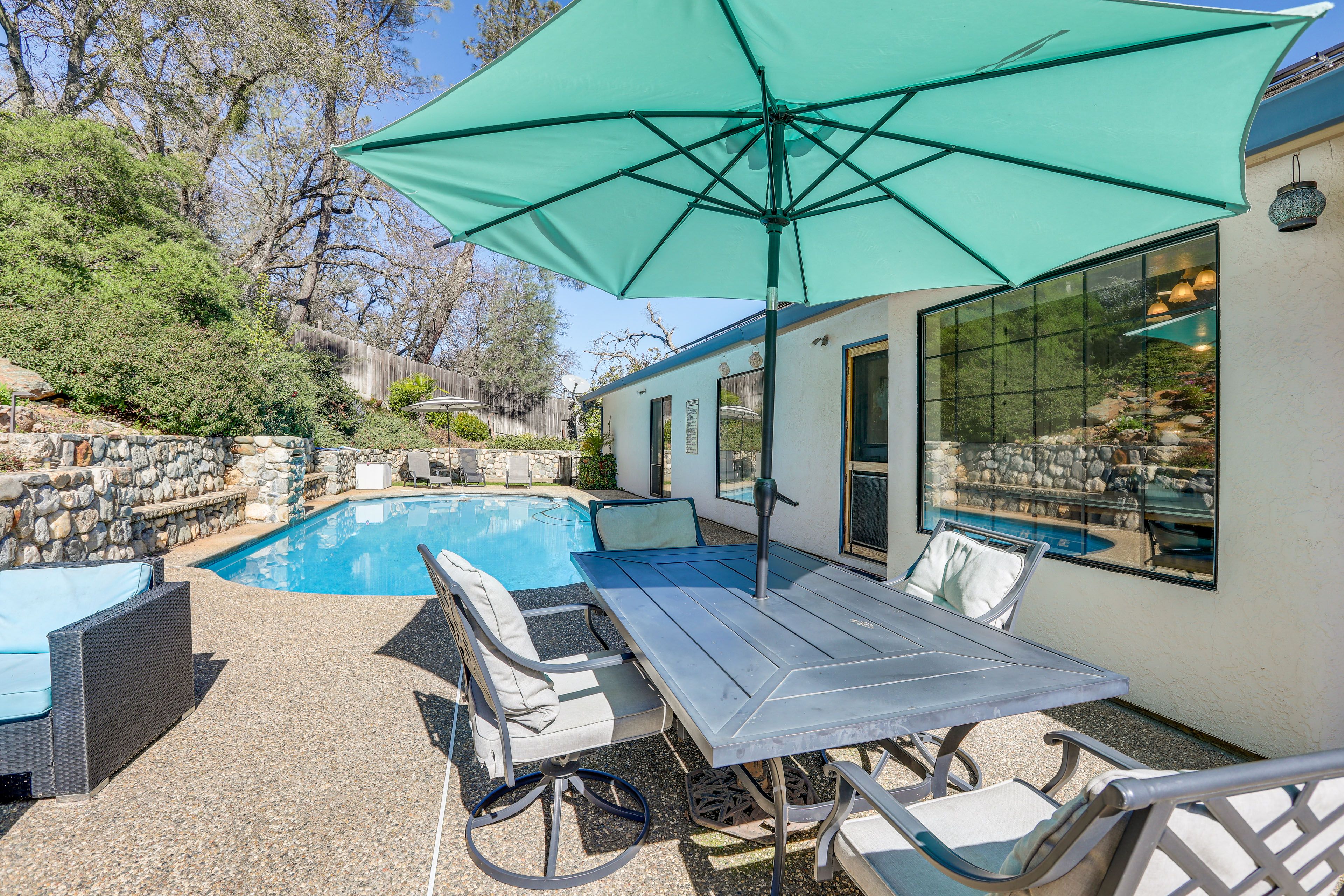Jackson Vacation Rental Home | 4BR | 2.5BA | 2,548 Sq Ft | A Few Steps to Access