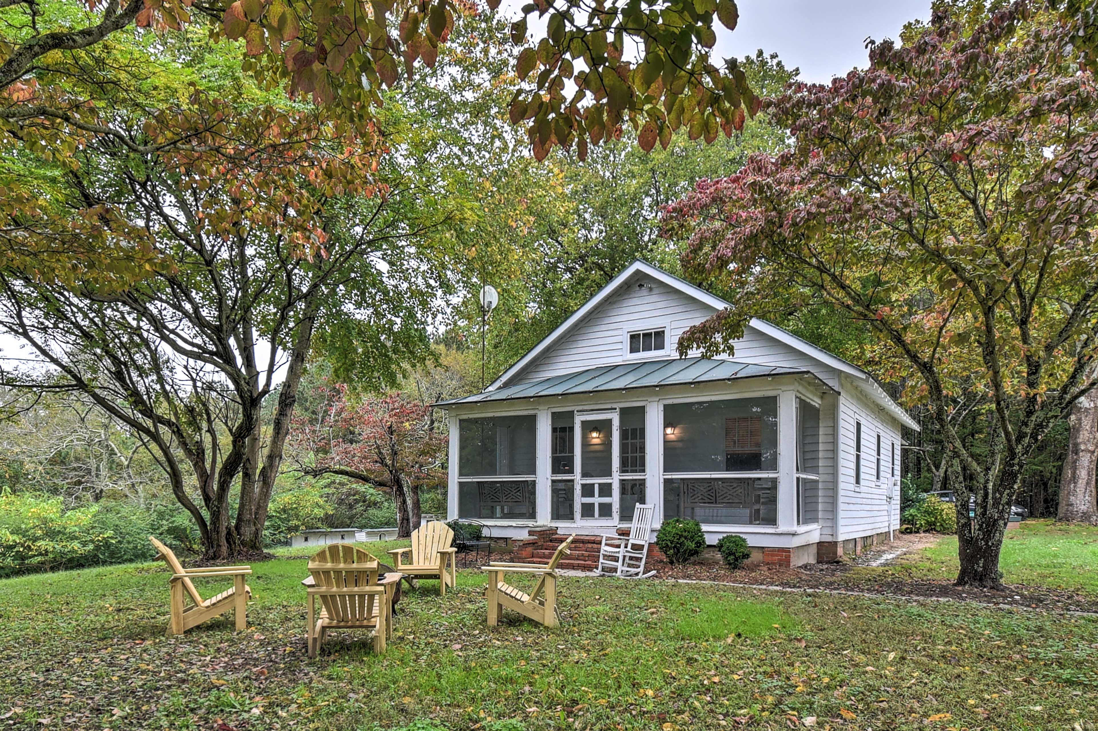 Private Outdoor Space | Gas Grill