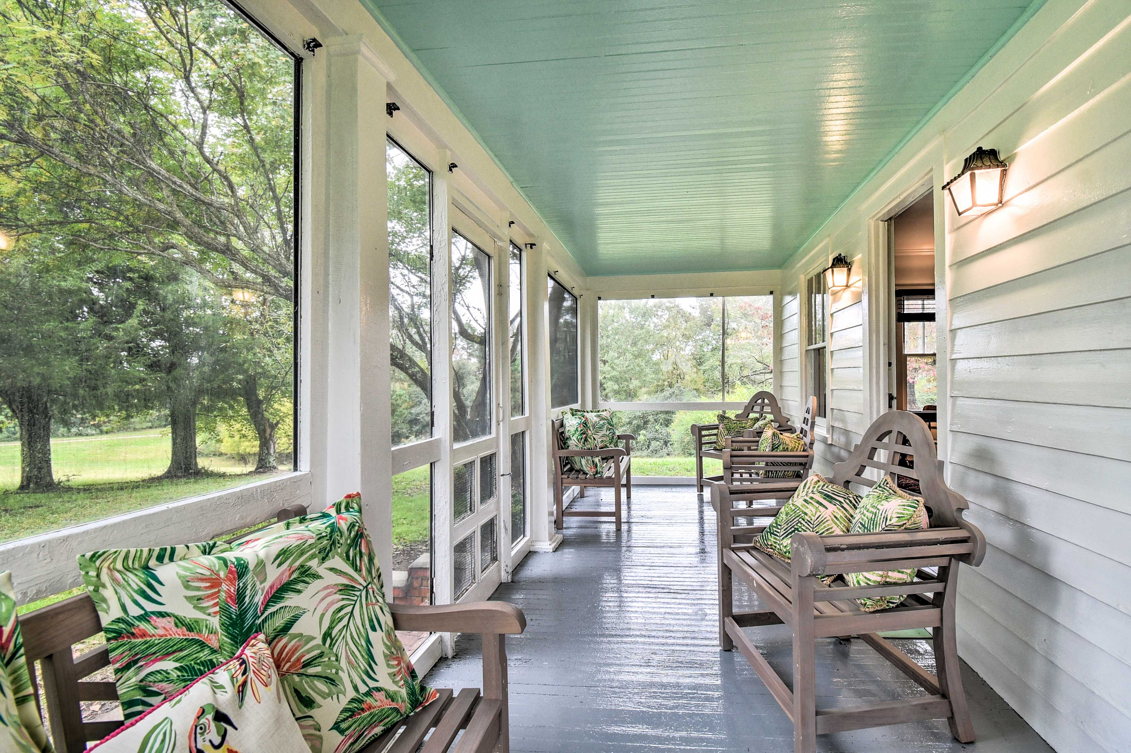 Glassed-In Porch