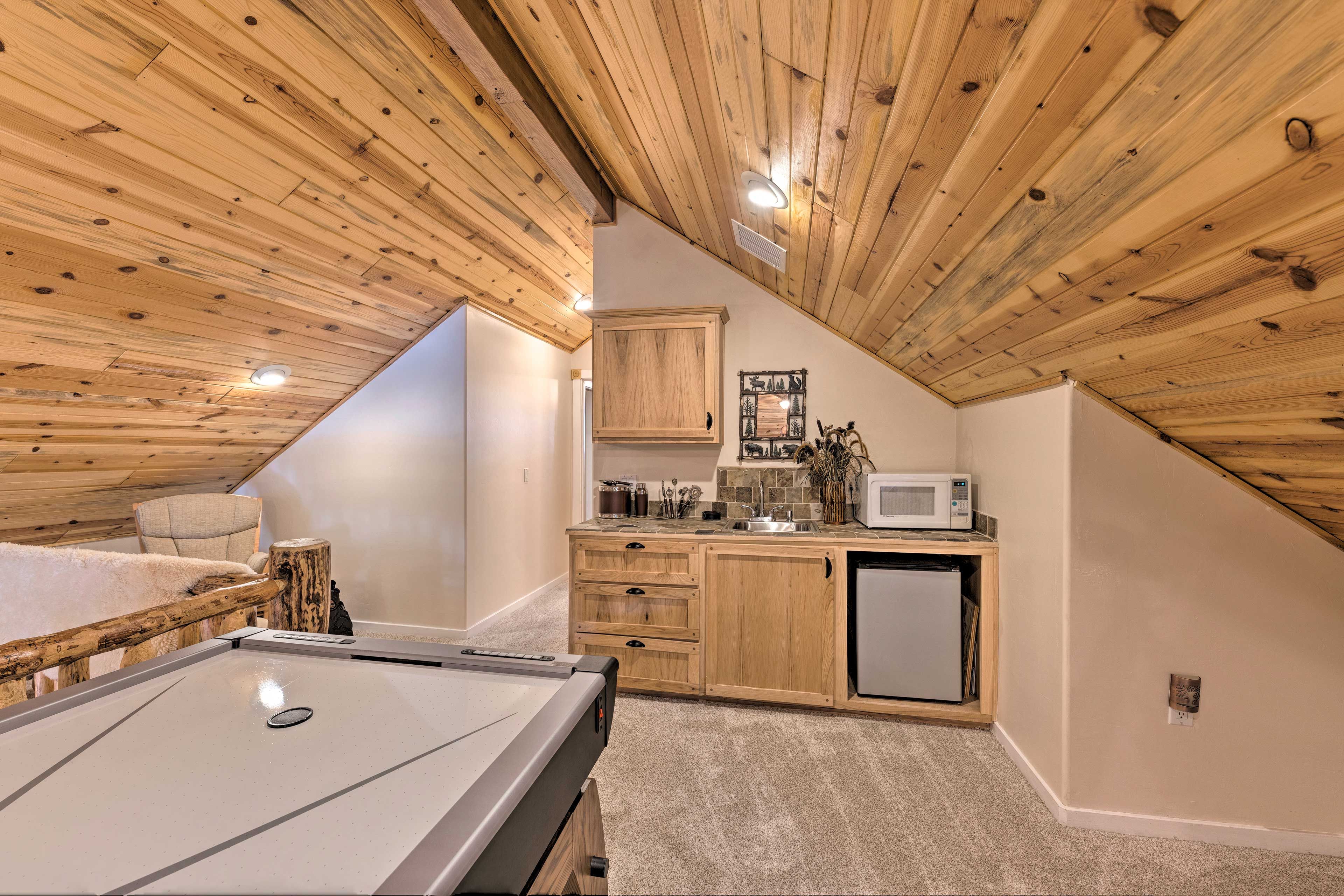 Loft | Stairs Required