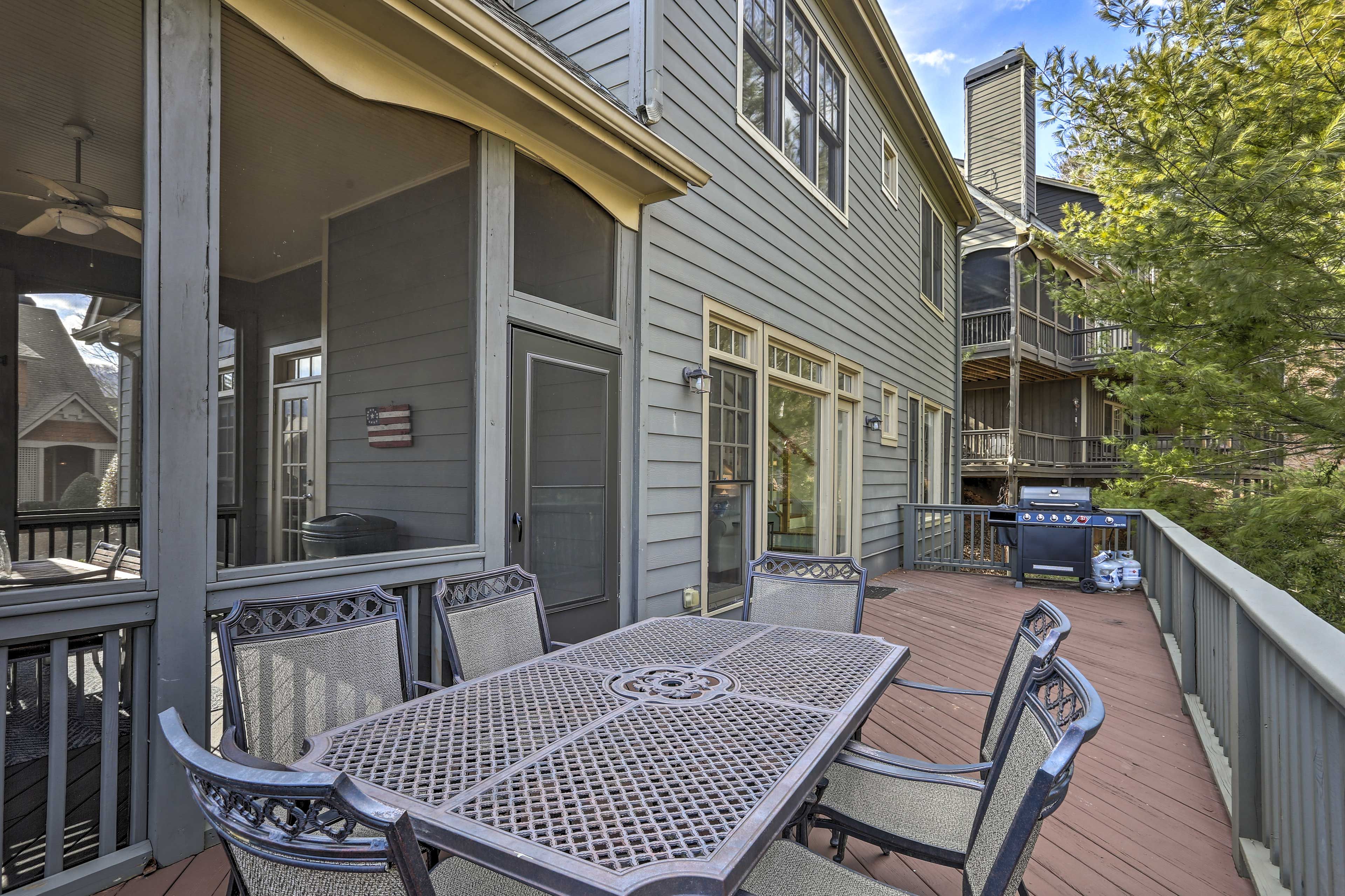 Private Deck