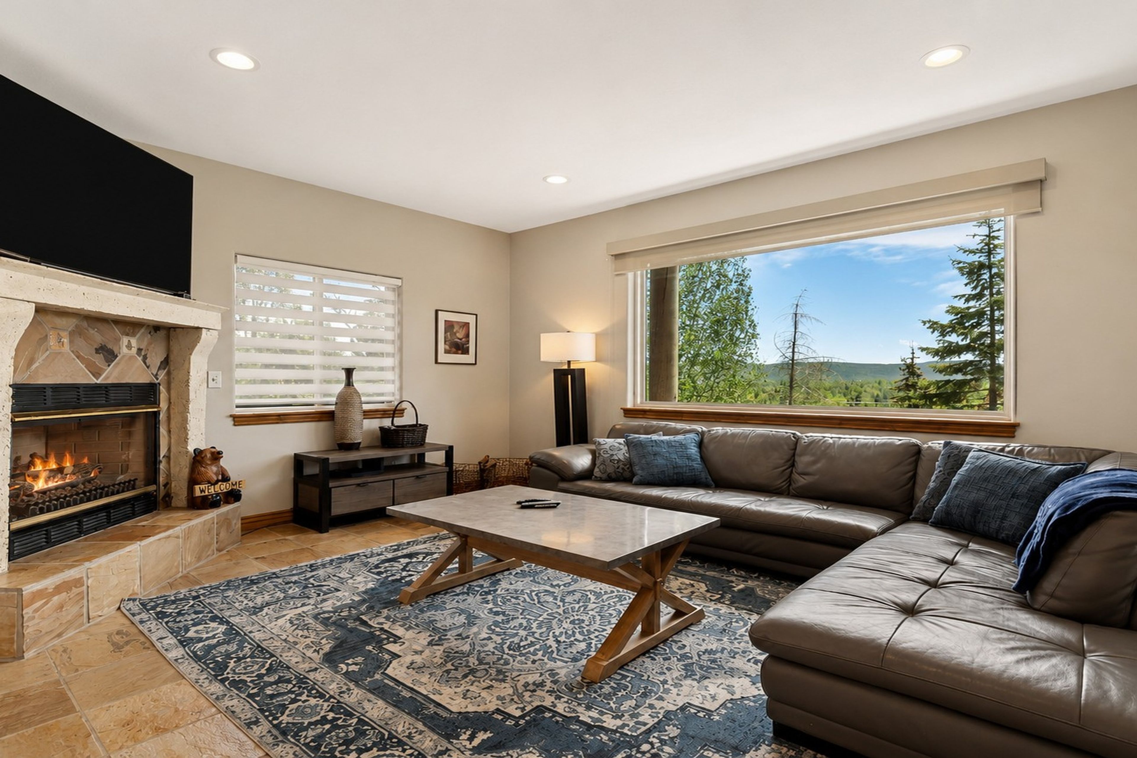 Living Room | Main Level