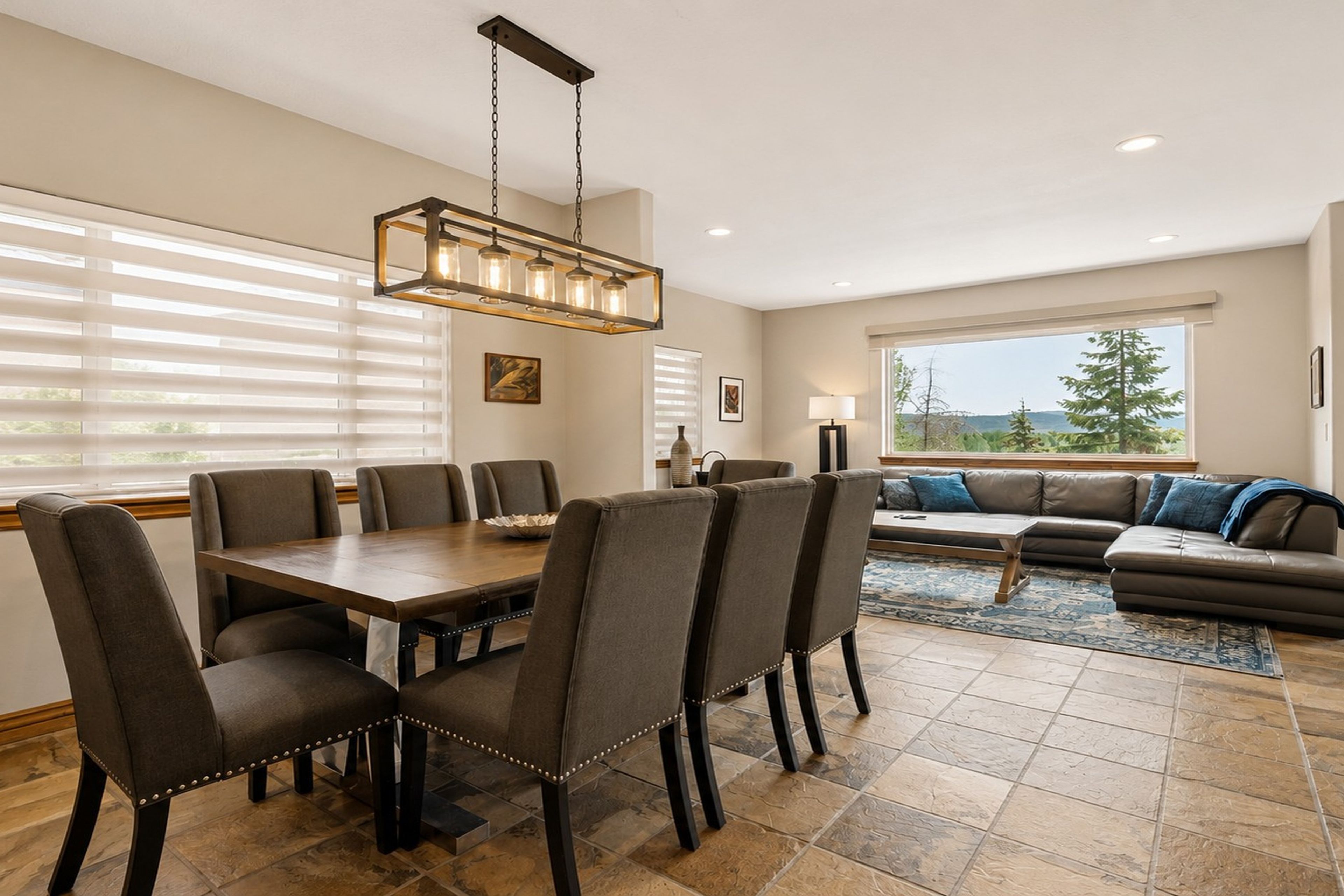 Dining Area | Main Level