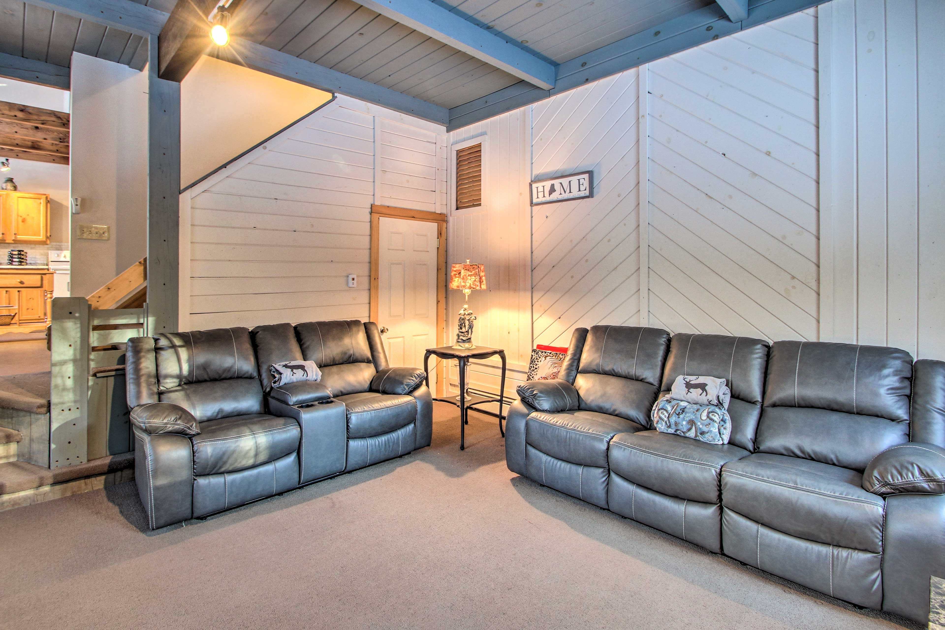 Living Room | 1st Floor | Central Heating