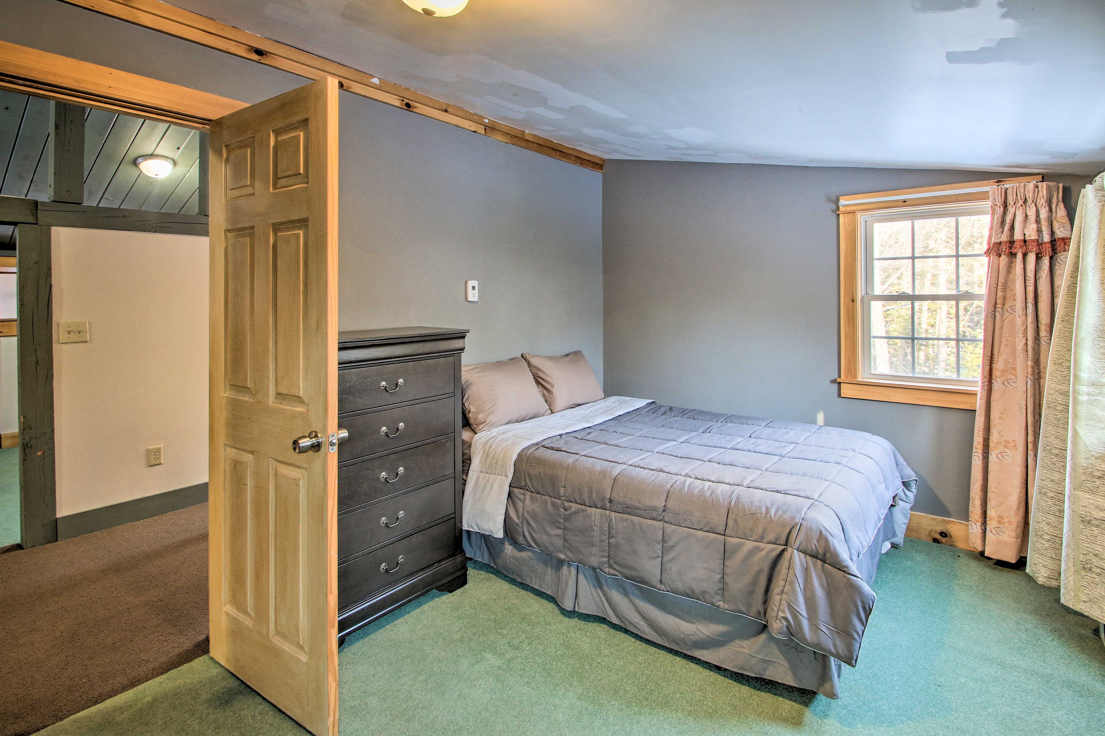 Bedroom 2 | 2nd Floor | Full Bed | Twin Bed