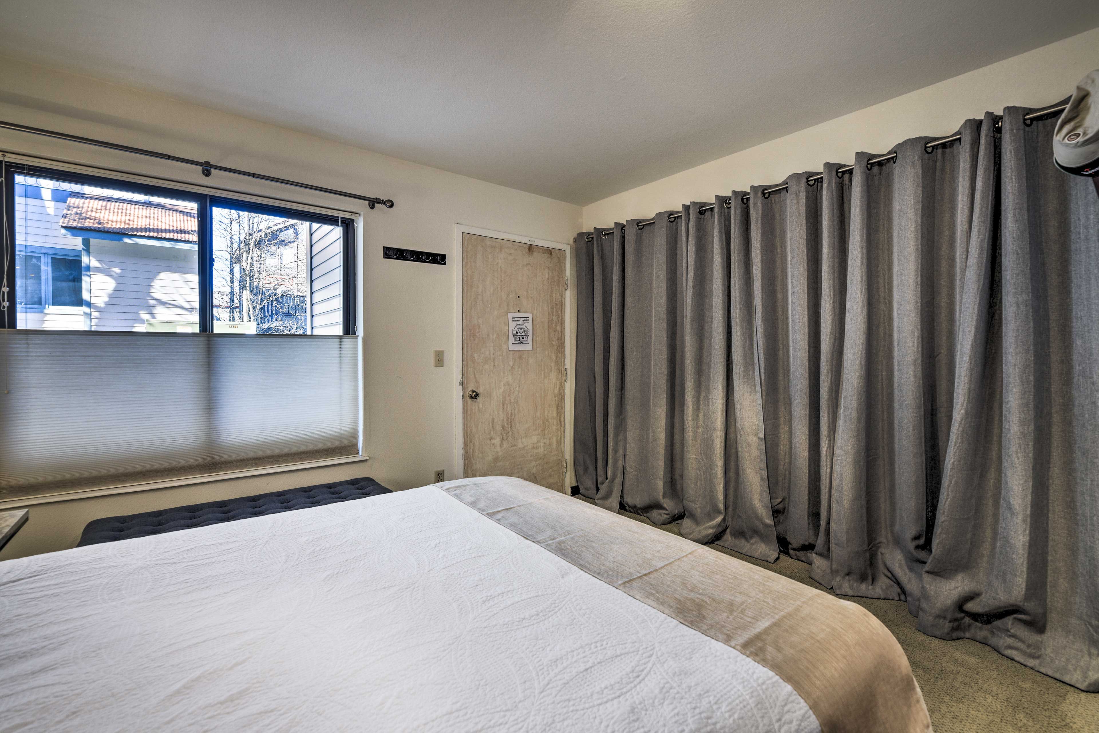 Bedroom | Washer/Dryer