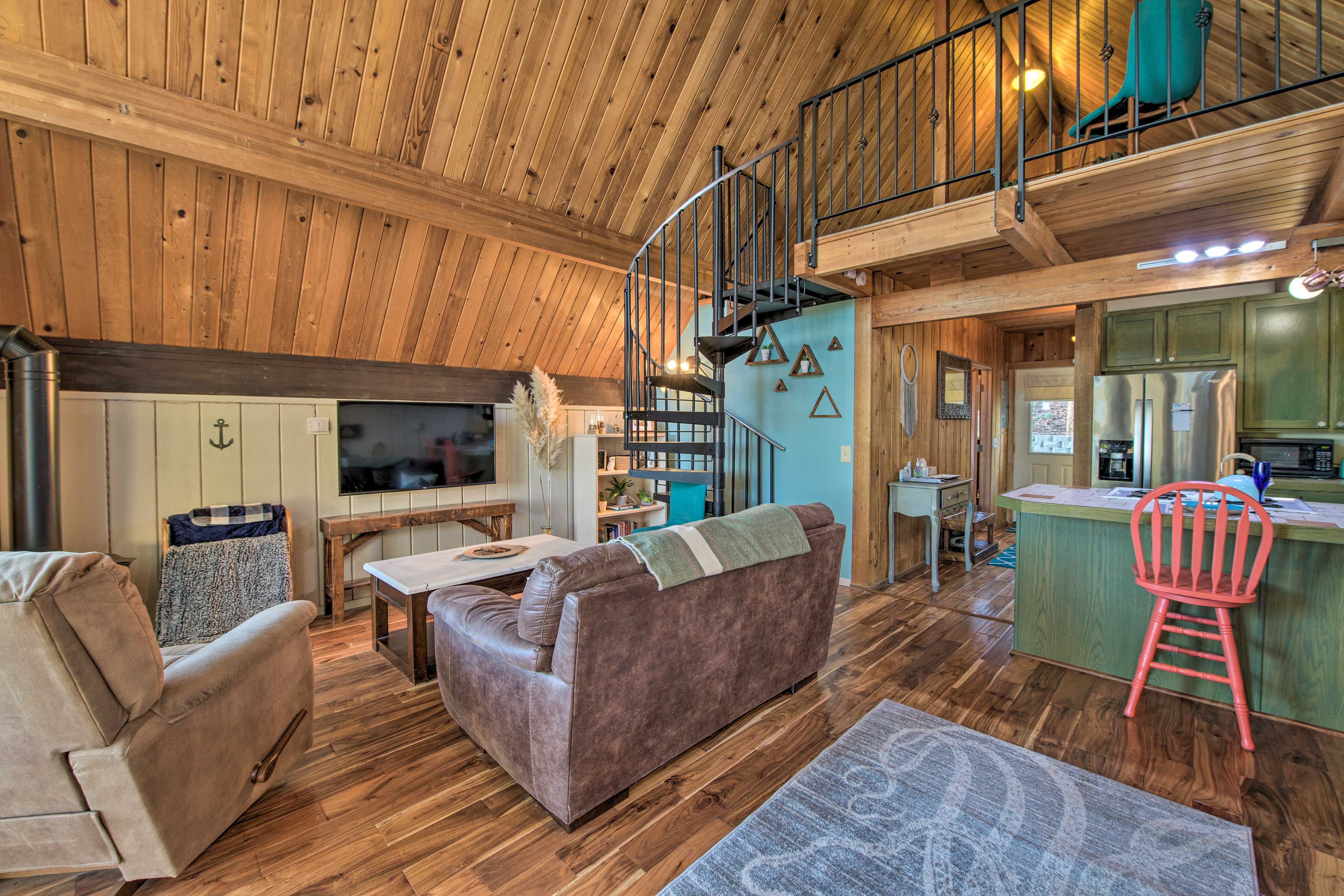 Living Room | Smart TV
