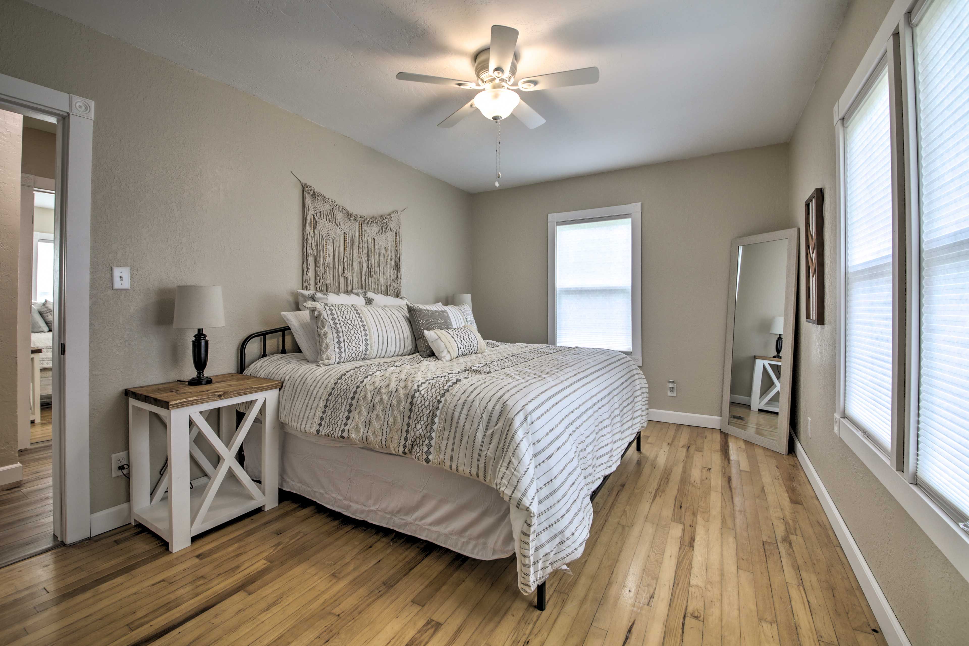Bedroom 1 | King Bed | 1st Story