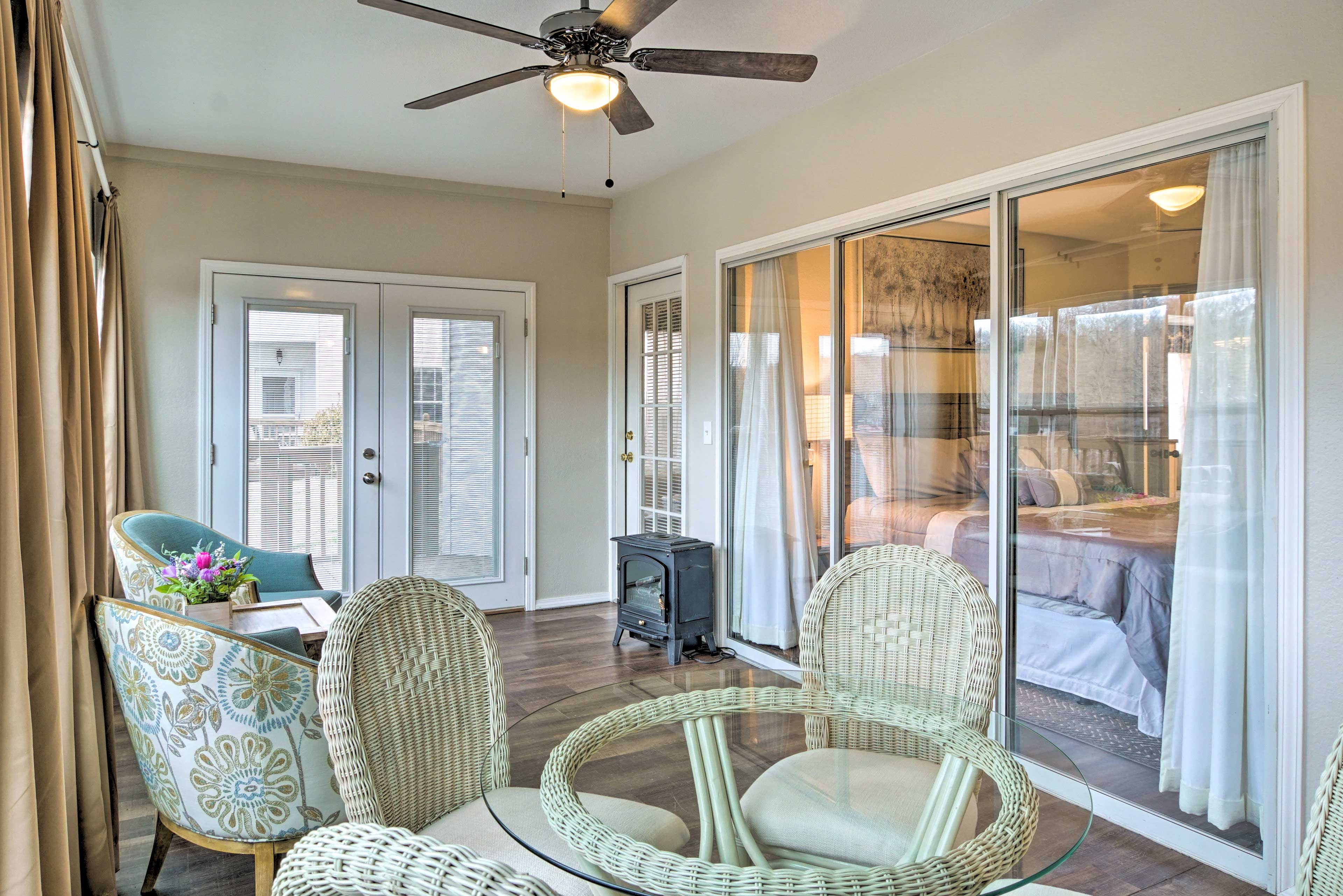 Sunroom | Gas Fireplace