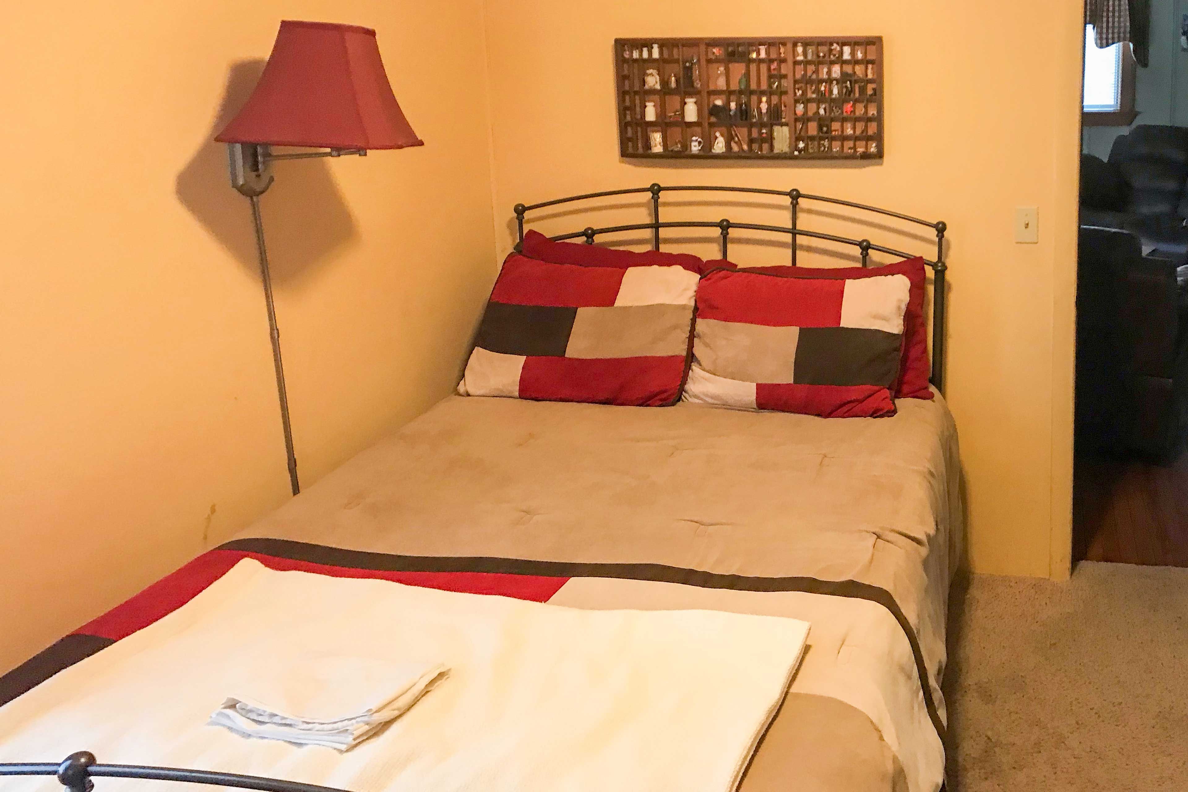 Bedroom 3 | Full Bed | Linens Provided