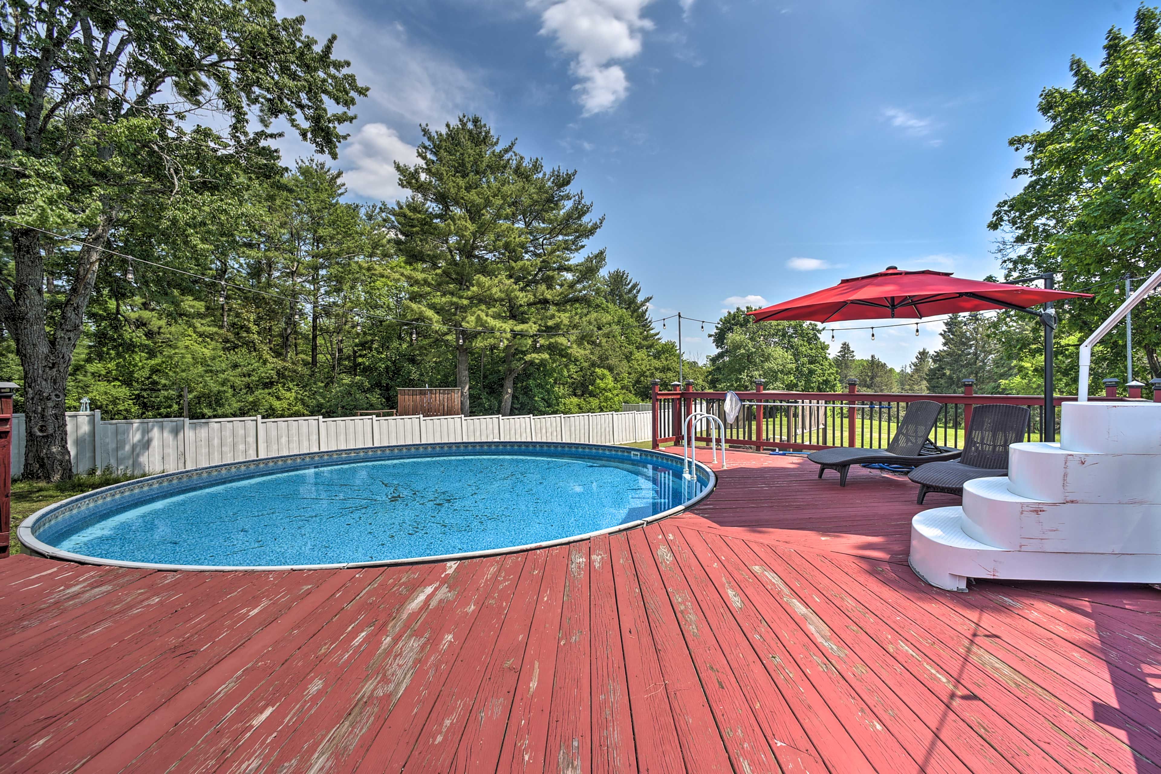 Deck | Seasonal Pool (Currently Closed)