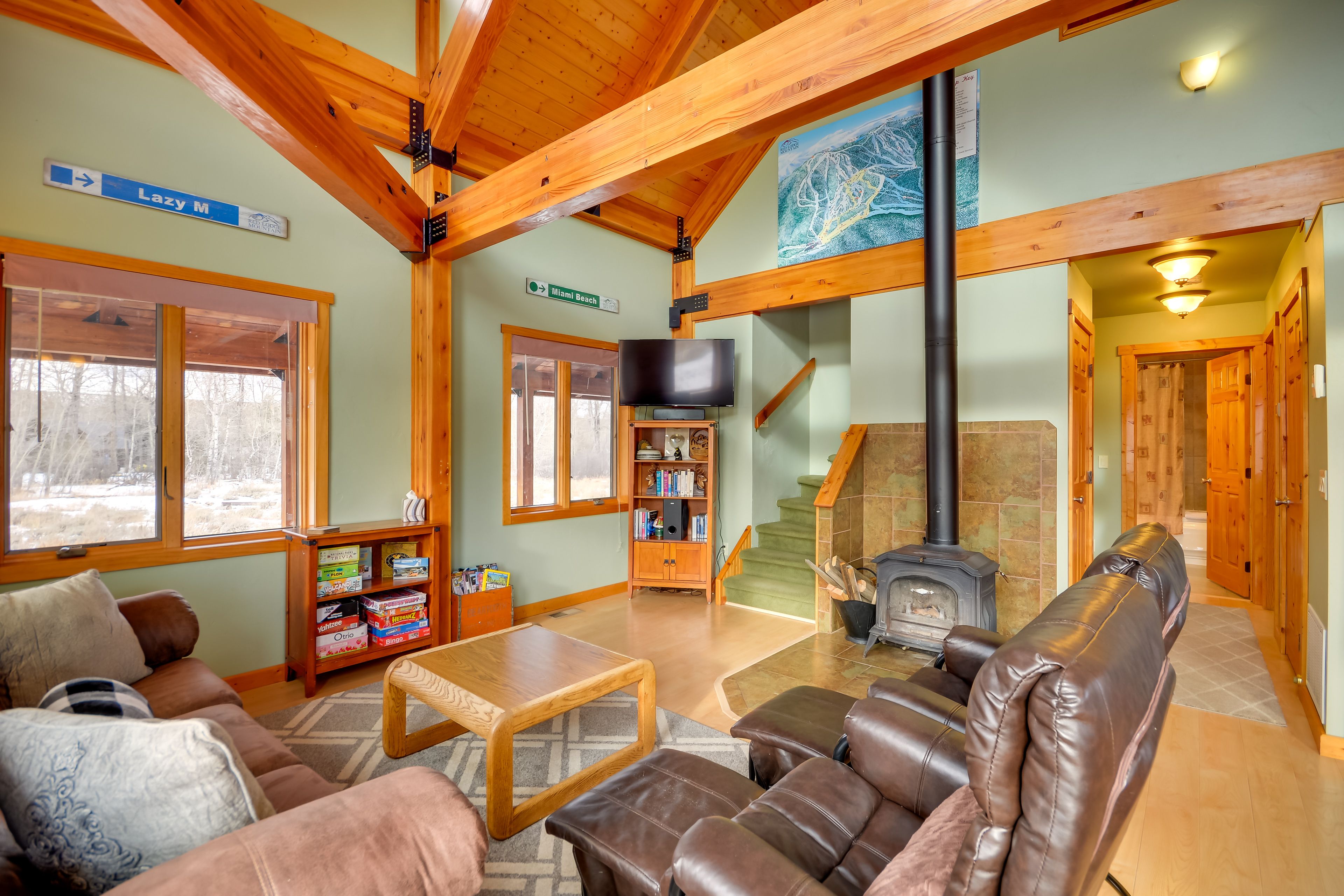 Living Room | Open Floor Plan