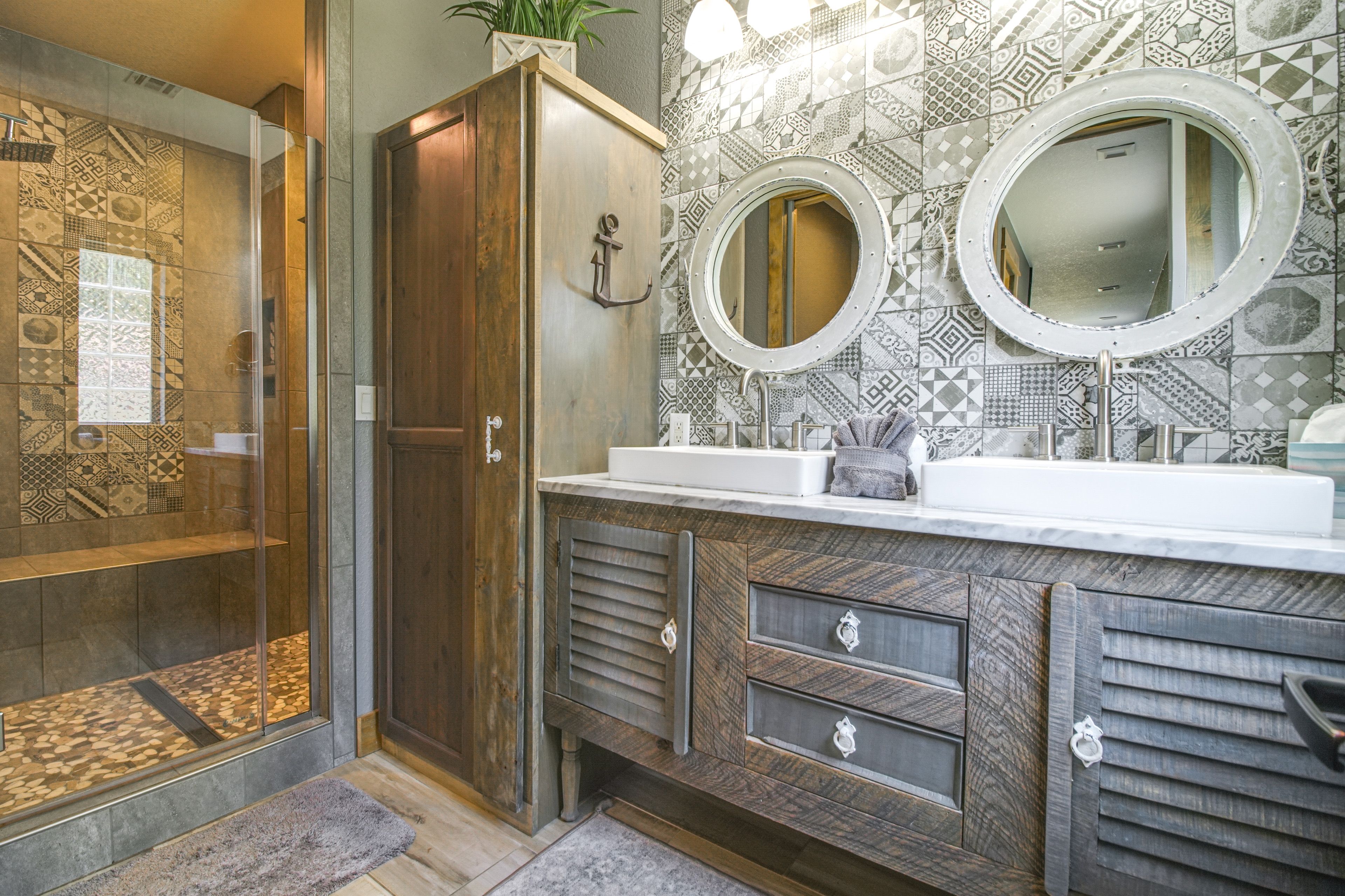 En-Suite Bath