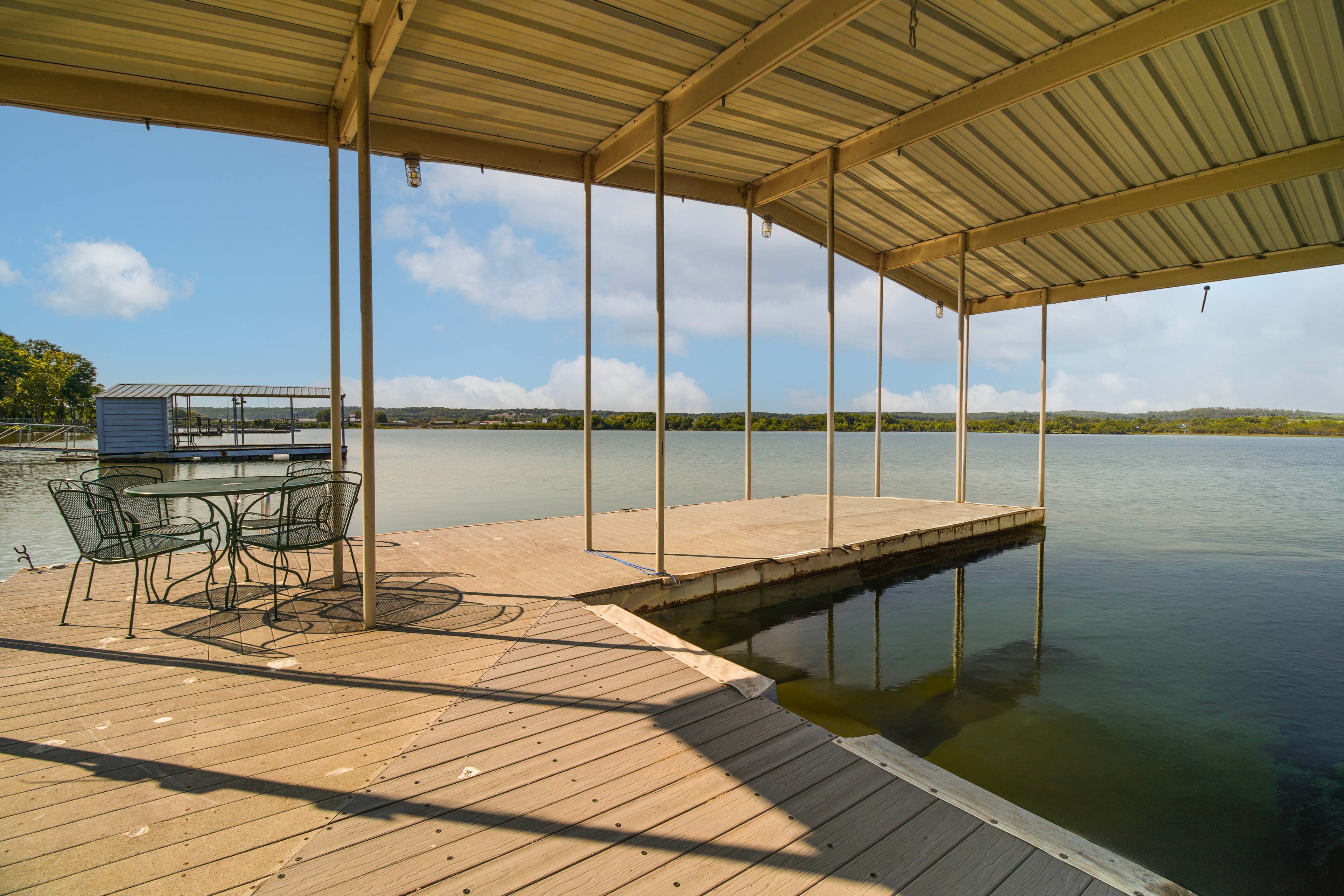 Dock