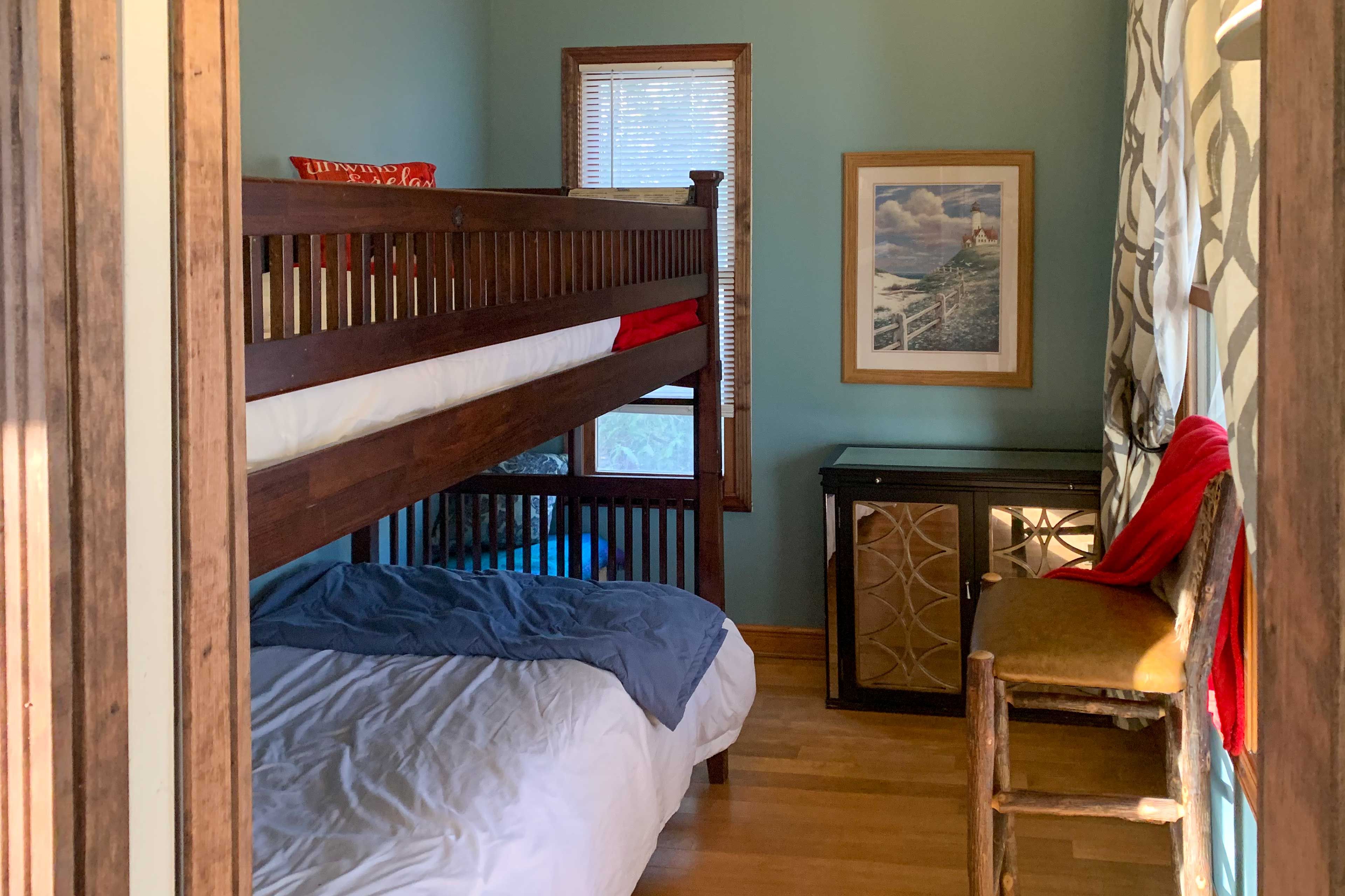 Bedroom 4 | Twin Bunk Bed