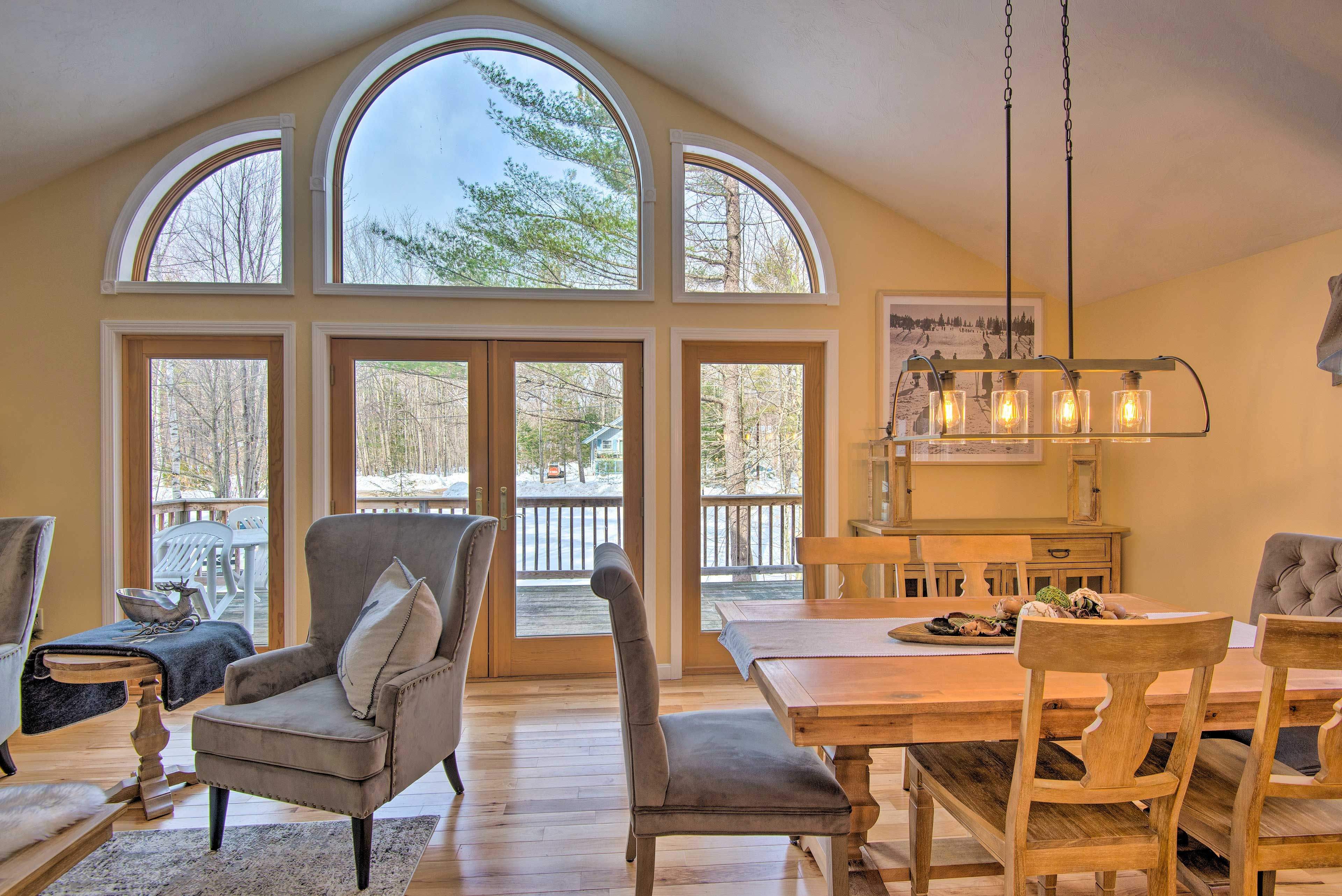 Living Room | Dining Area | Dishware/Flatware Provided | Porch Access
