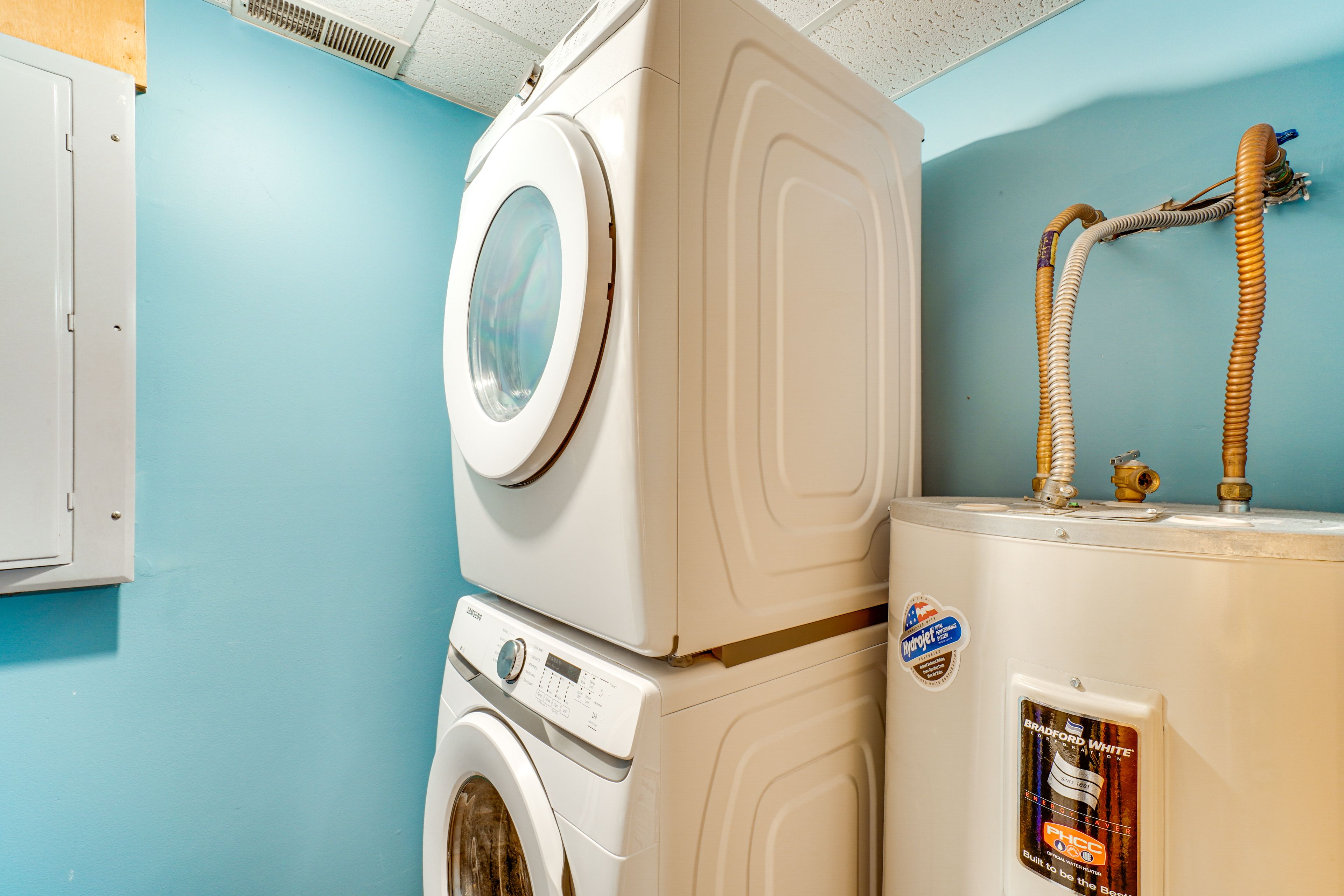 Laundry | Lower Floor