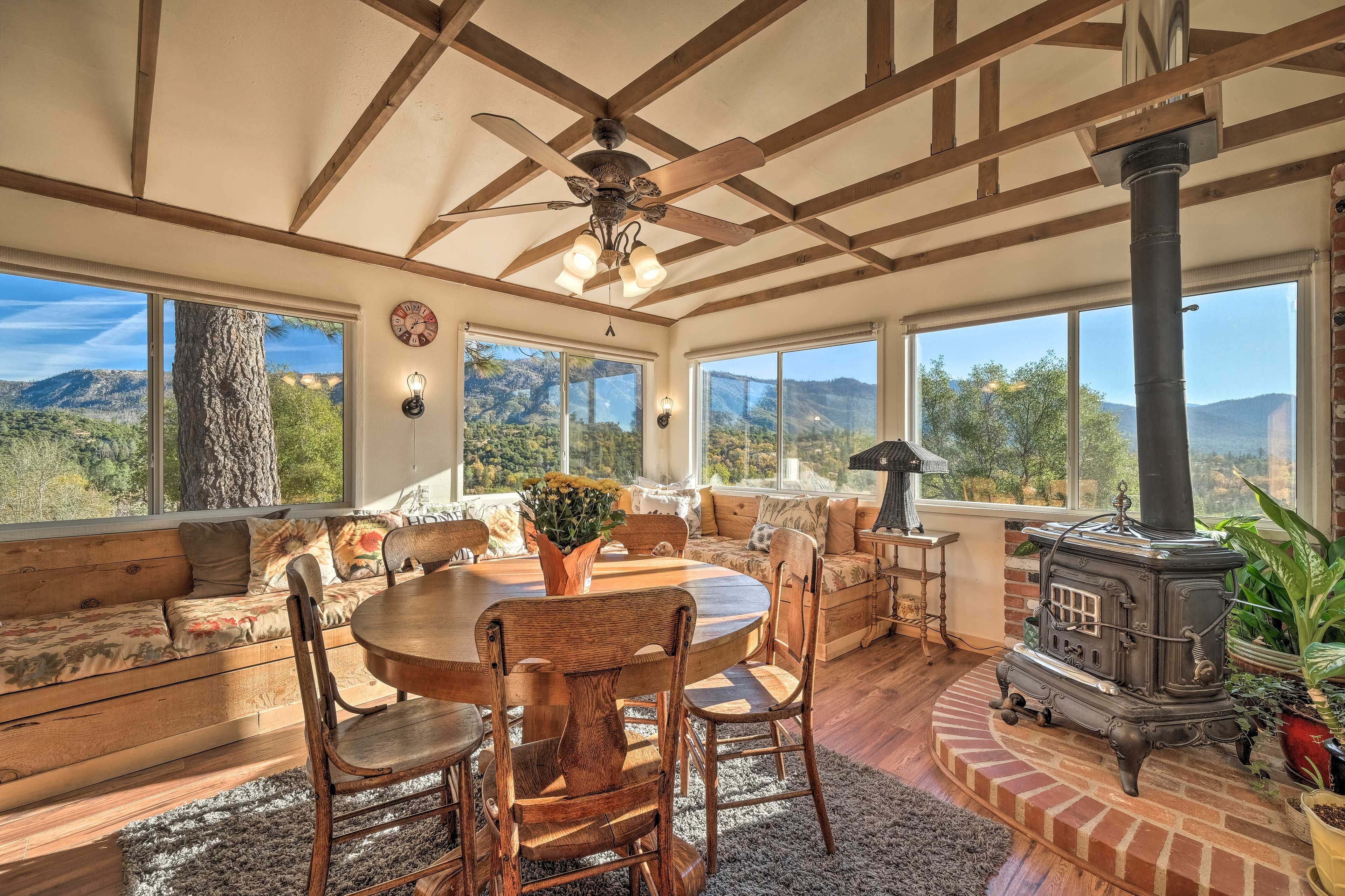 North Fork Vacation Rental | 1 Story Home | 3BR | 1.5BA | 2,600 Sq Ft