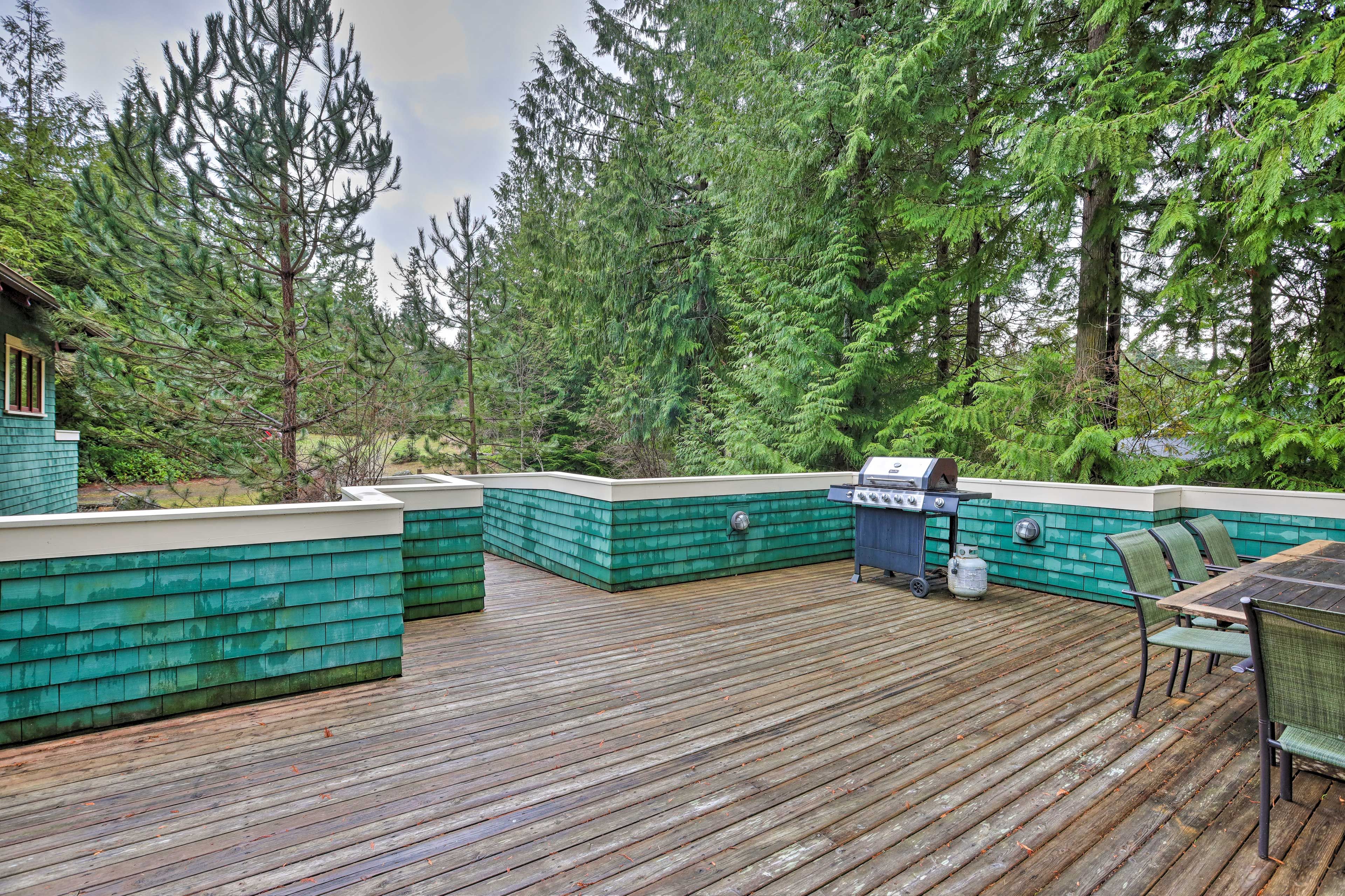 Private Deck