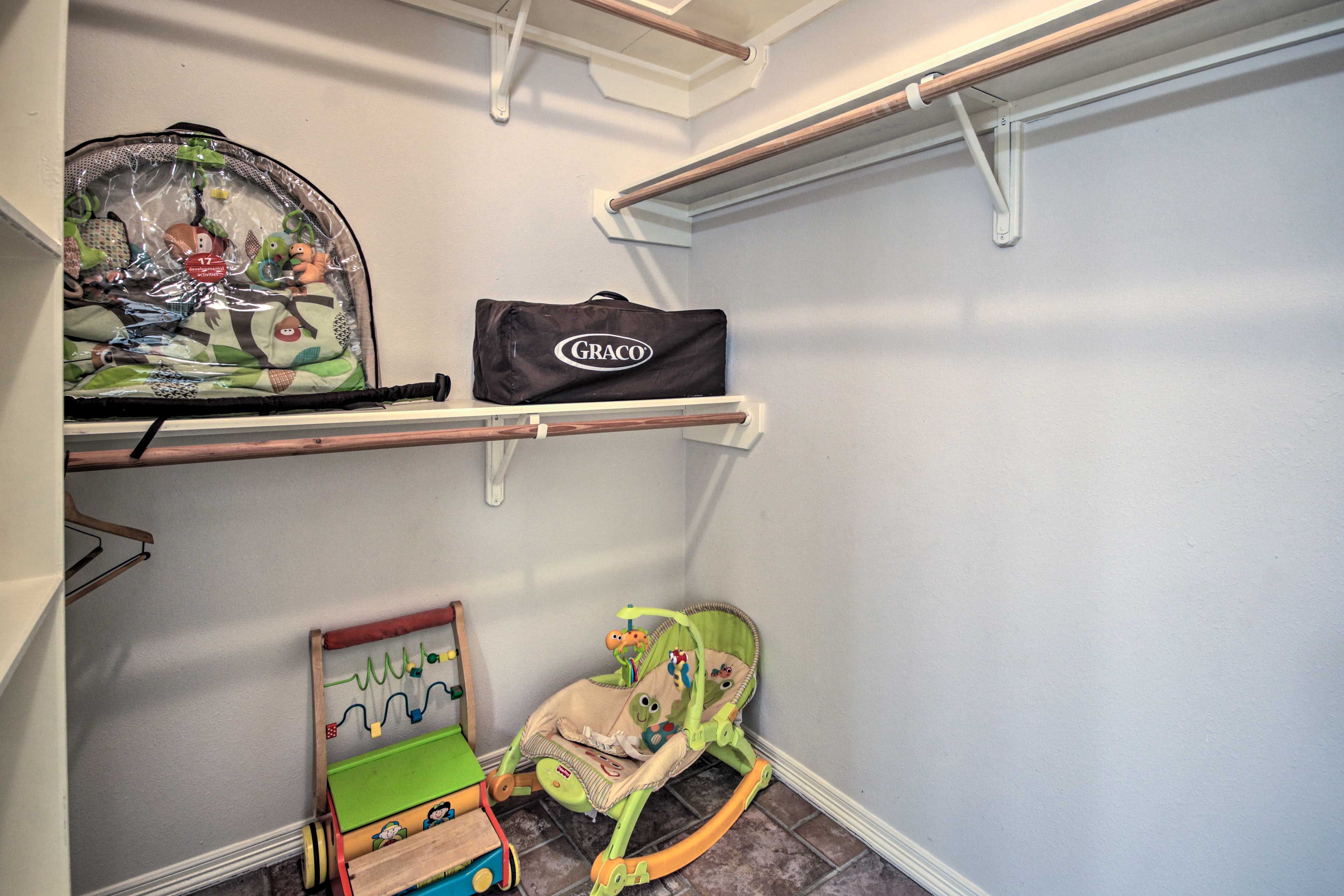 Closet | Baby Supplies | Pack 'n Play