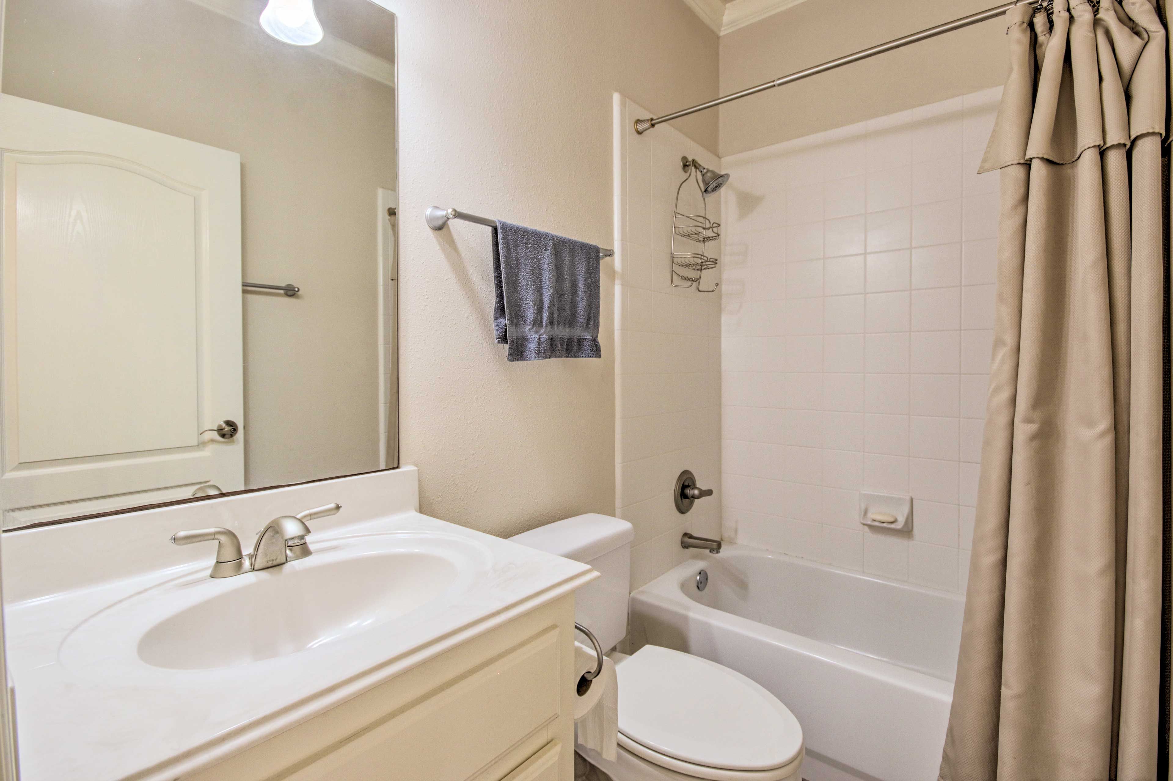 Full Bathroom