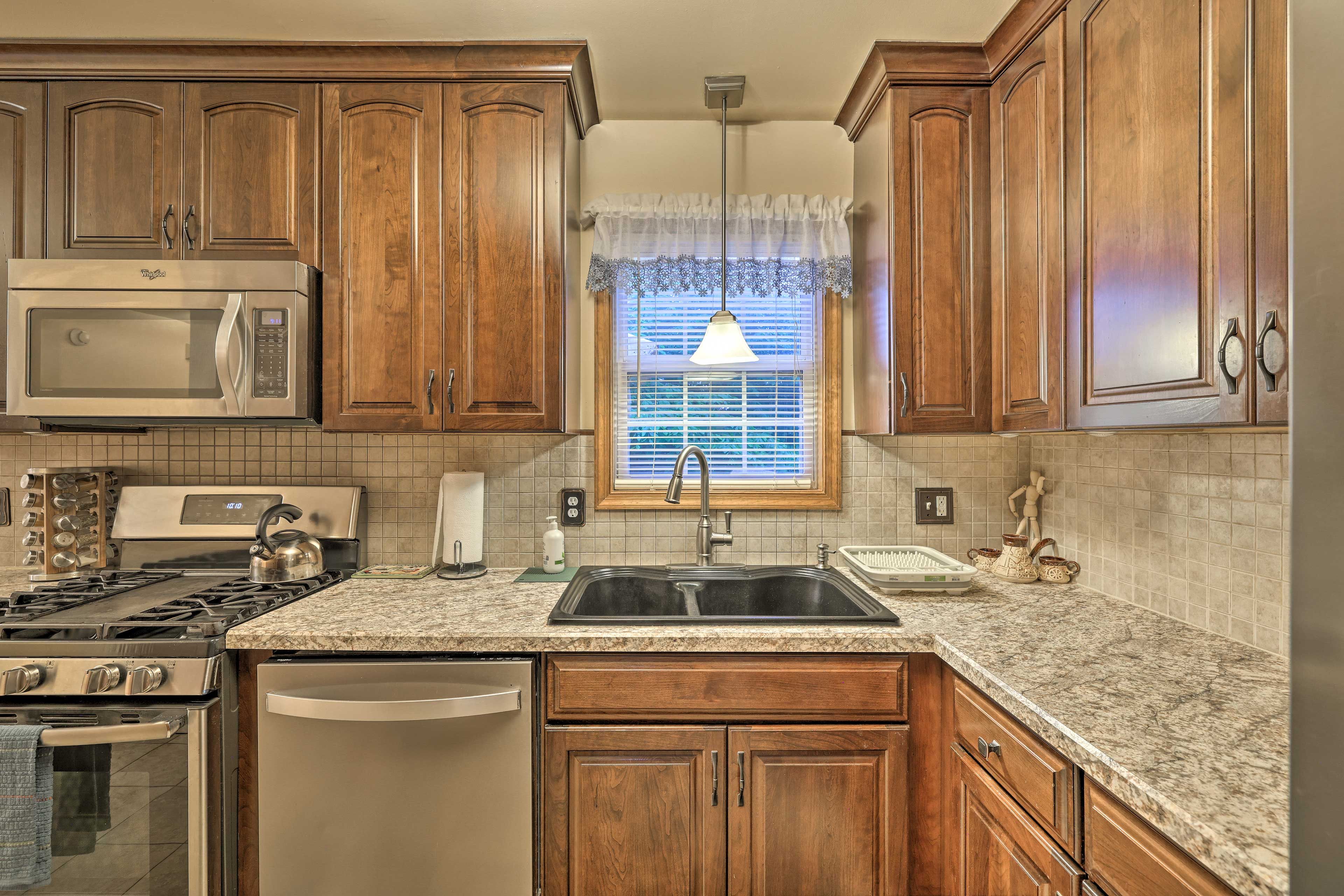 Fully Equipped Kitchen | Main Living Floor | Cooking Basics