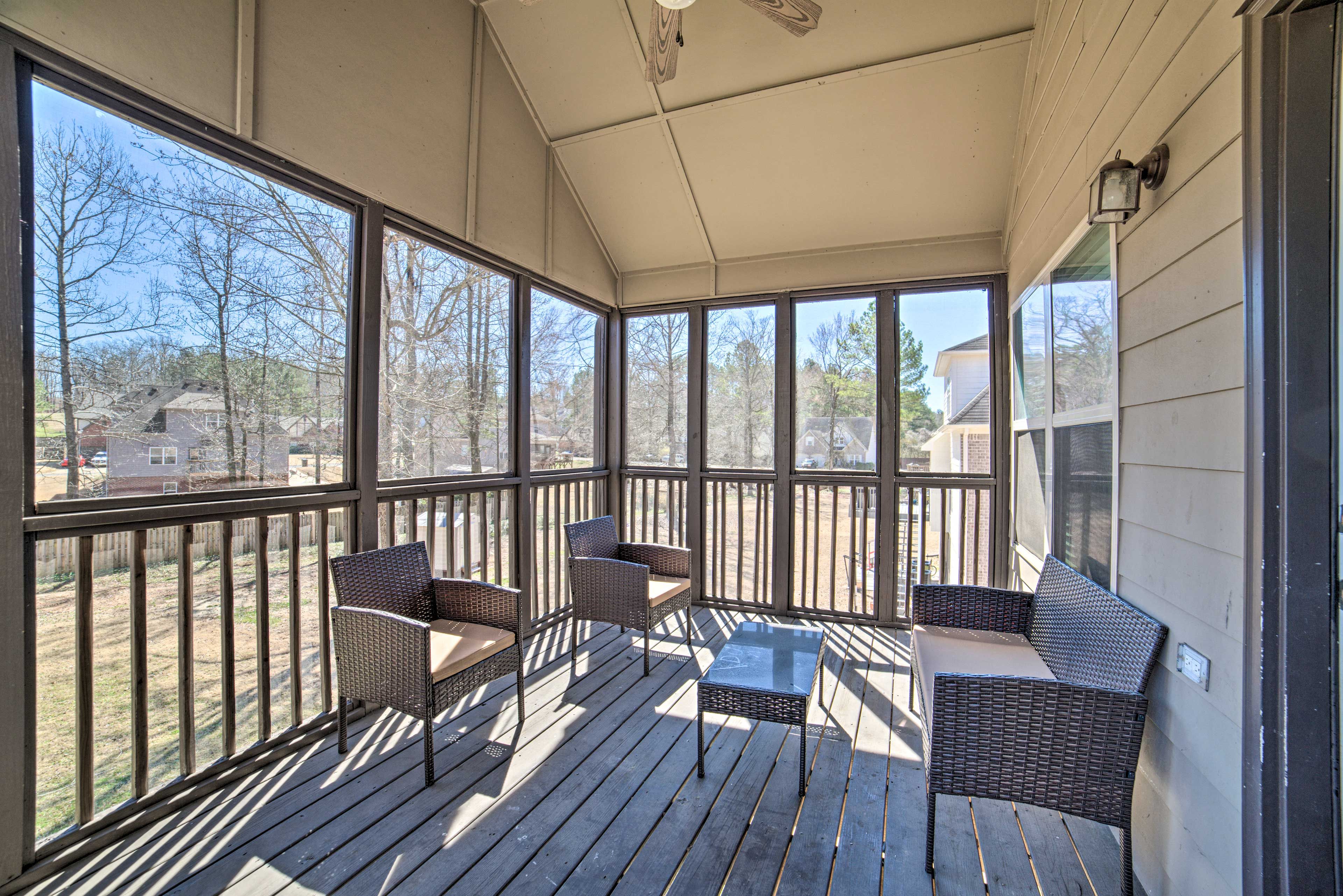 Screened-In Porch